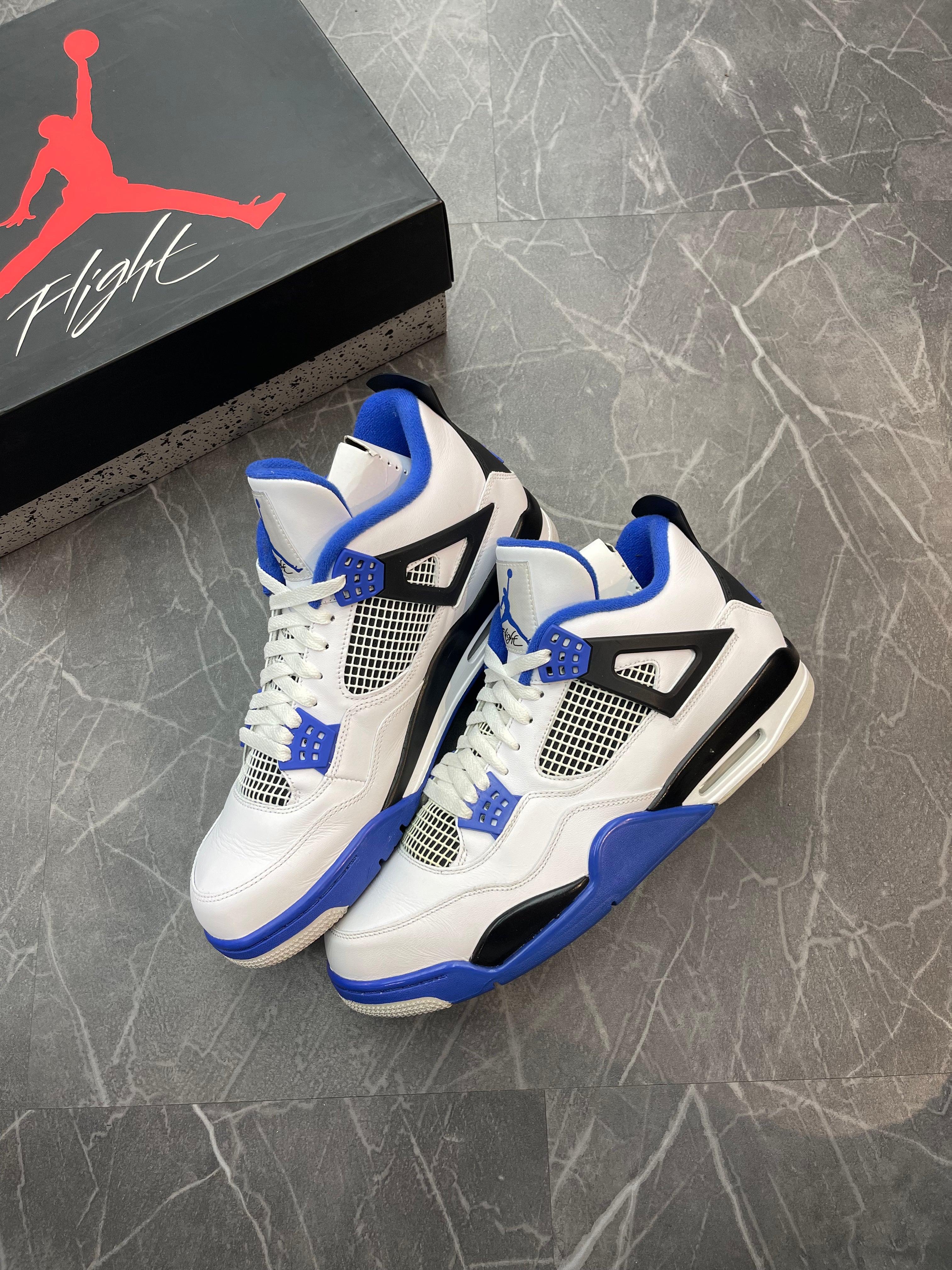 Jordan 4 “Motorsports” (2017)
