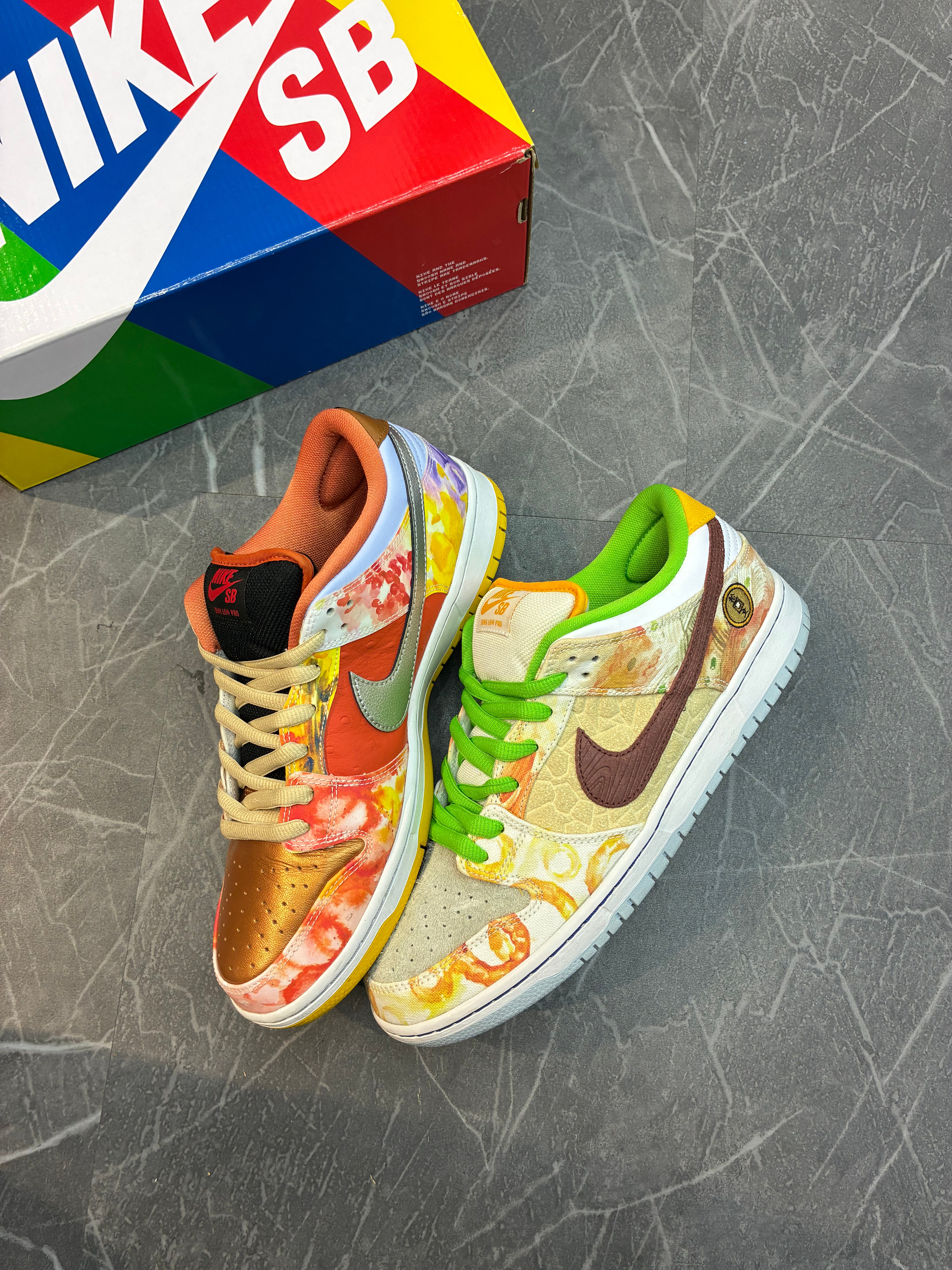 Nike SB Dunk Low “Street Hawkers”