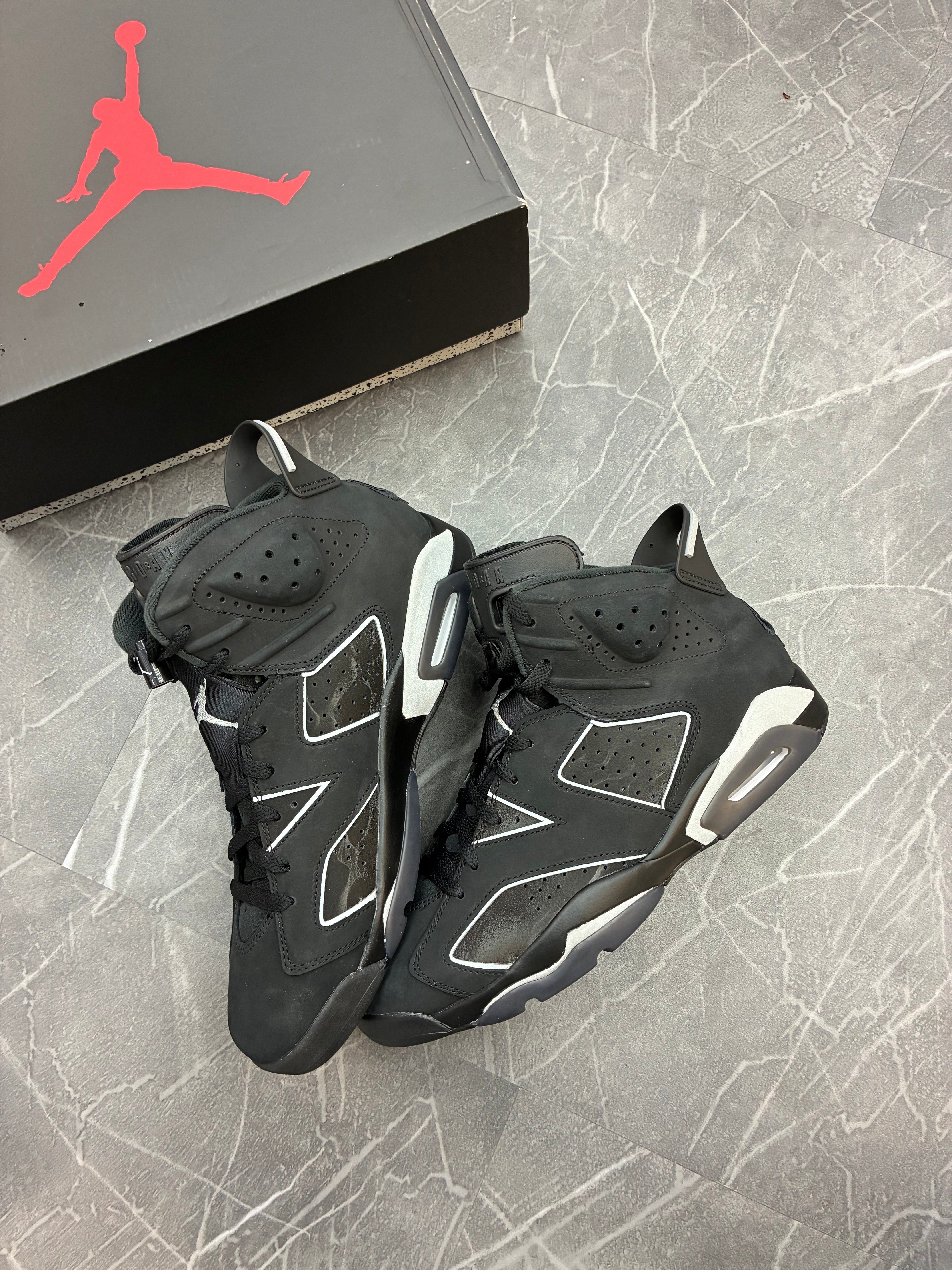 Jordan 6 “Cap And Gown”
