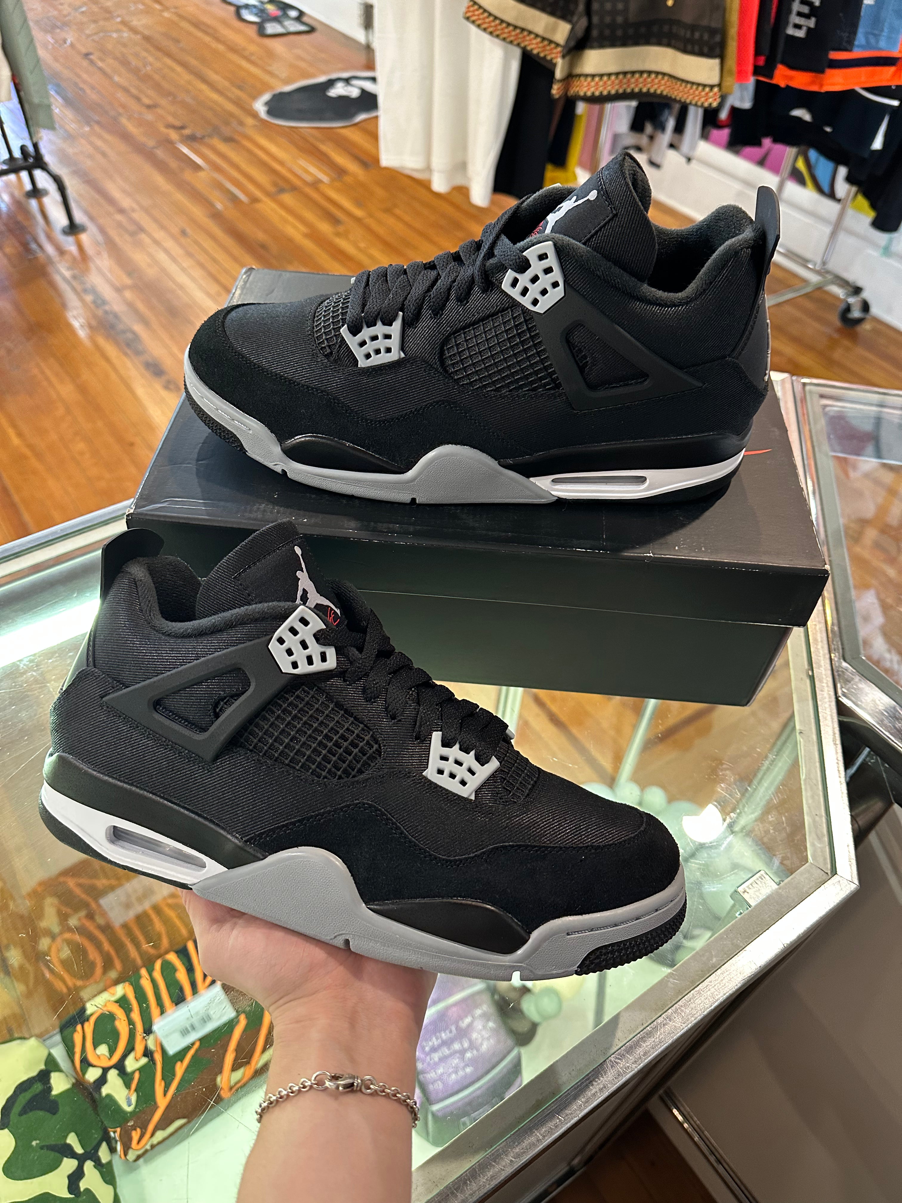Jordan 4 “Black Canvas”