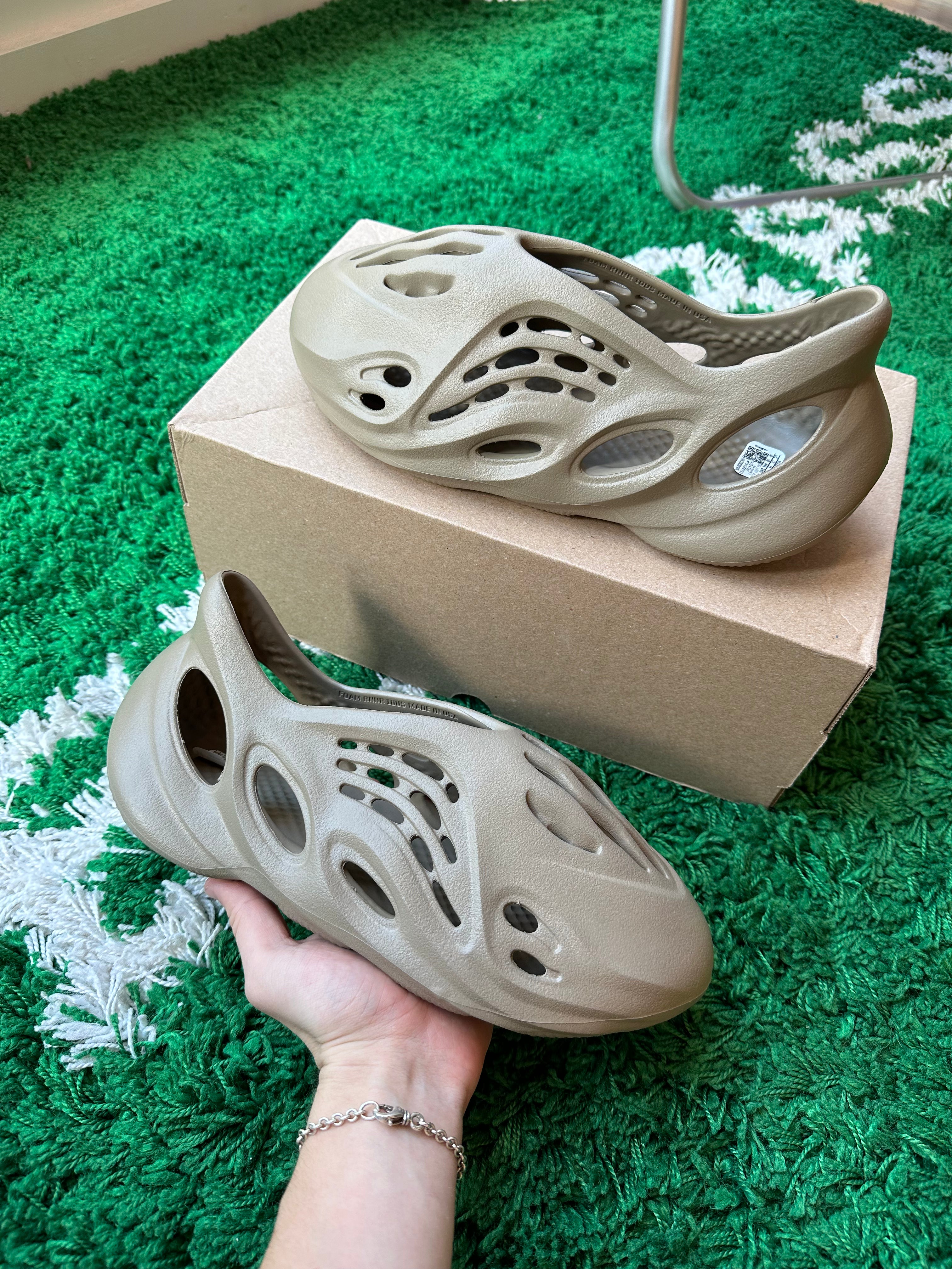 Yeezy Foam RNR “Stone Taupe”