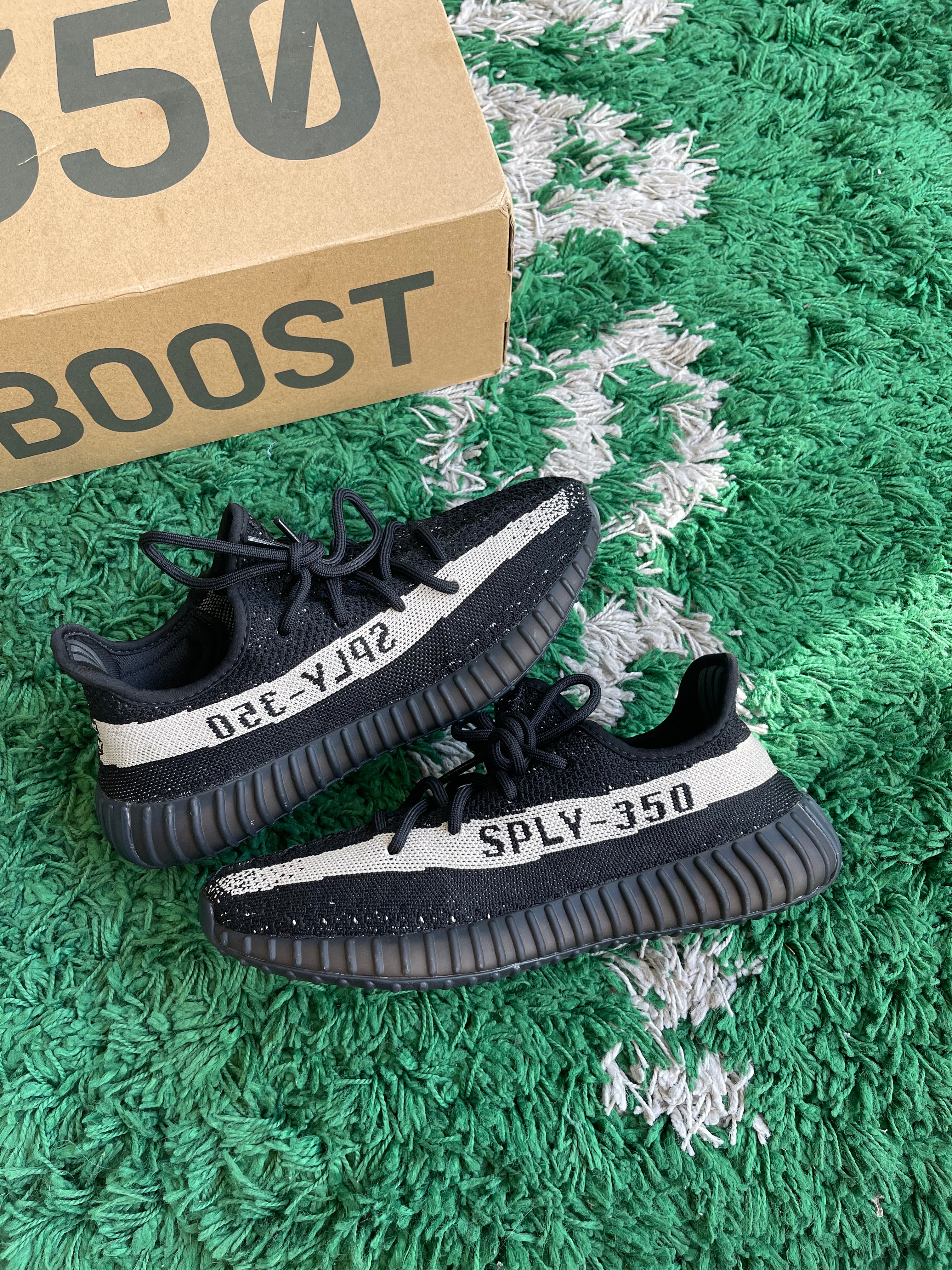 Yeezy Boost 350 “Core Black White”
