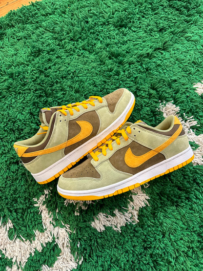 Nike Dunk Low “Dusty Olive”