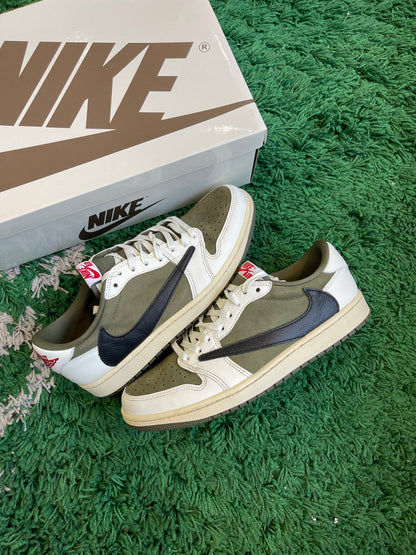 Travis Scott Jordan 1 Low “Medium Olive”