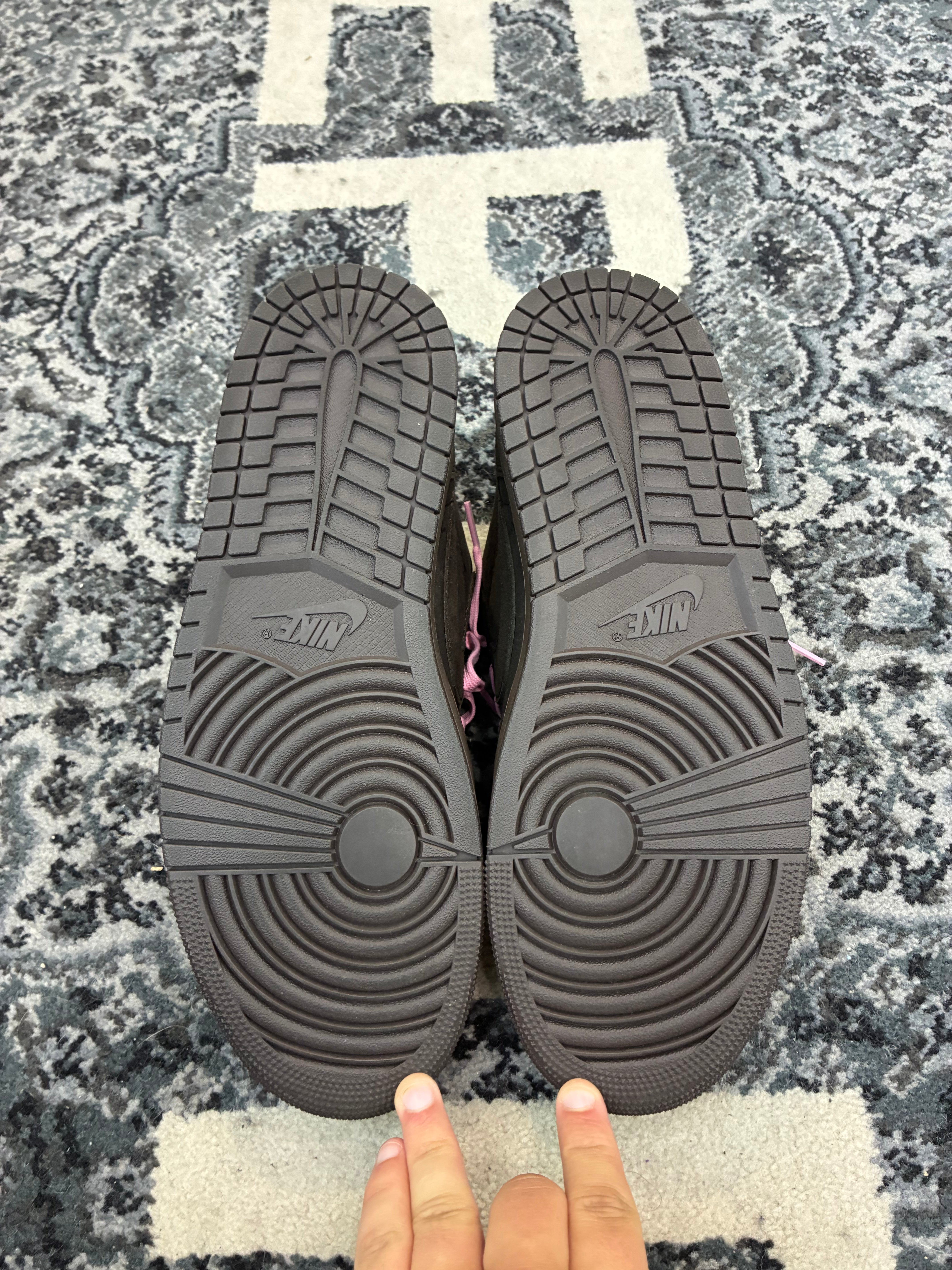 Jordan 1 Low X Travis Scott “Velvet Brown”