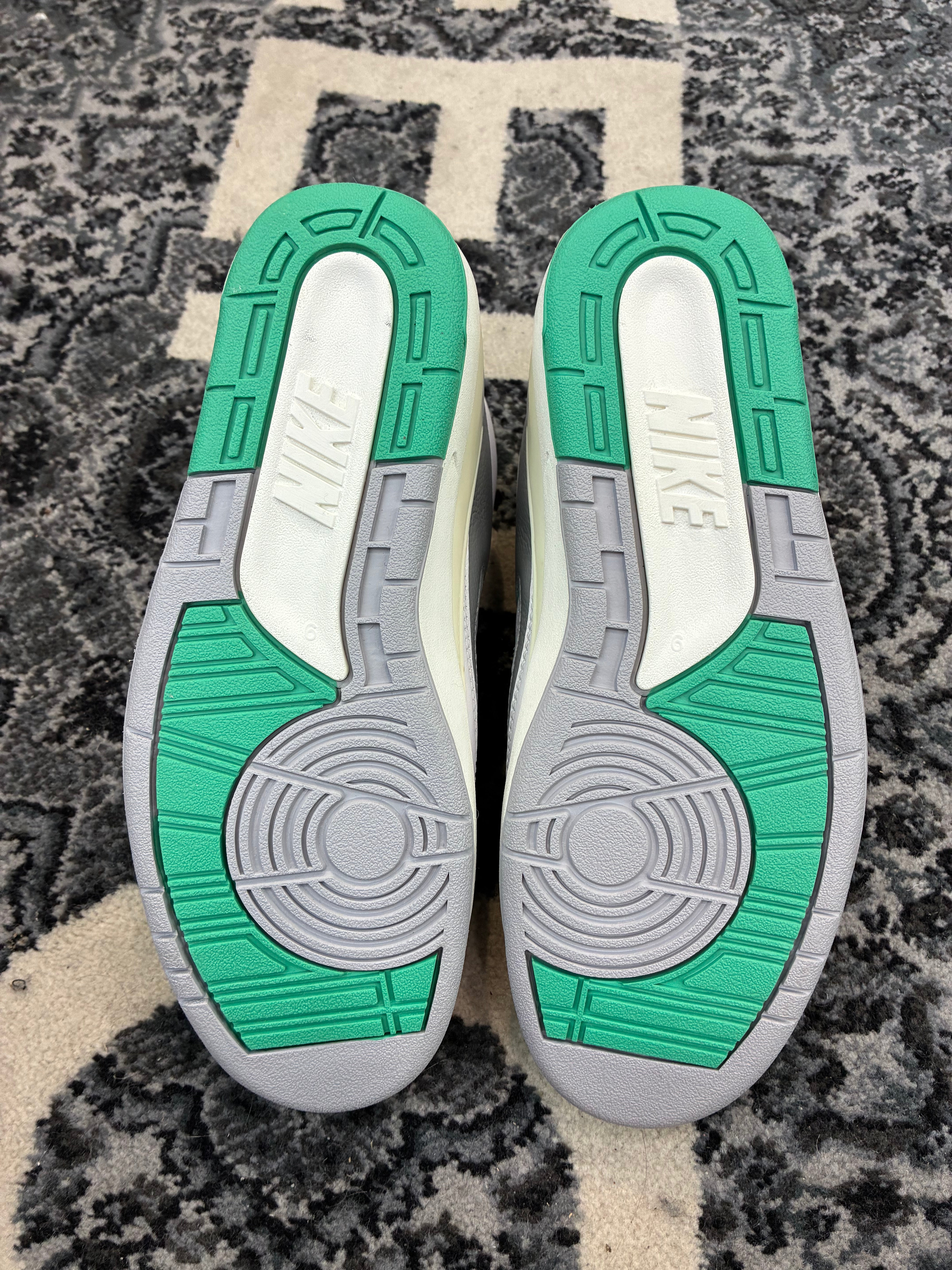 Jordan 2 “Crystal Mint”