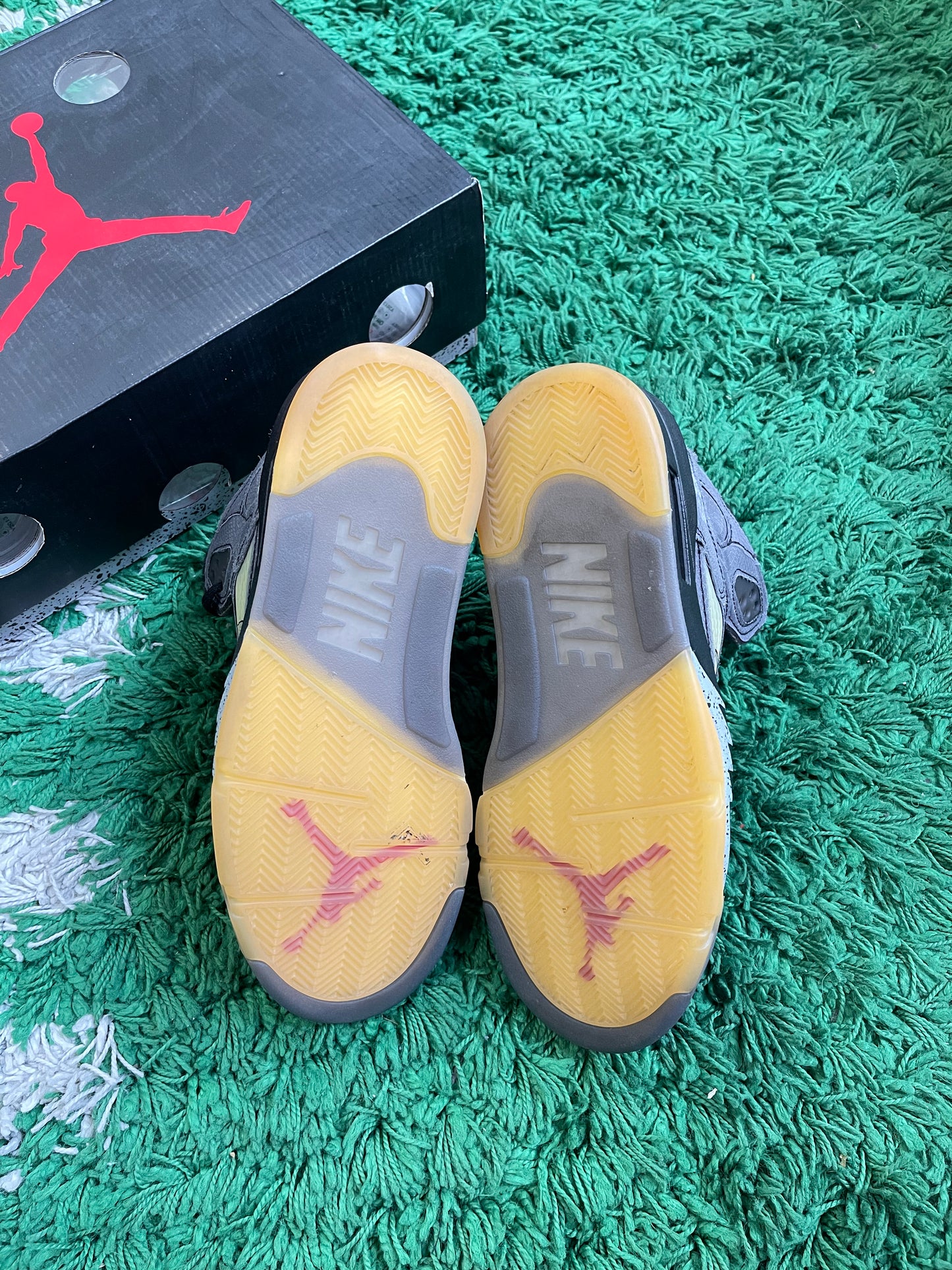 OFF-WHITE Jordan 5 “Muslin”