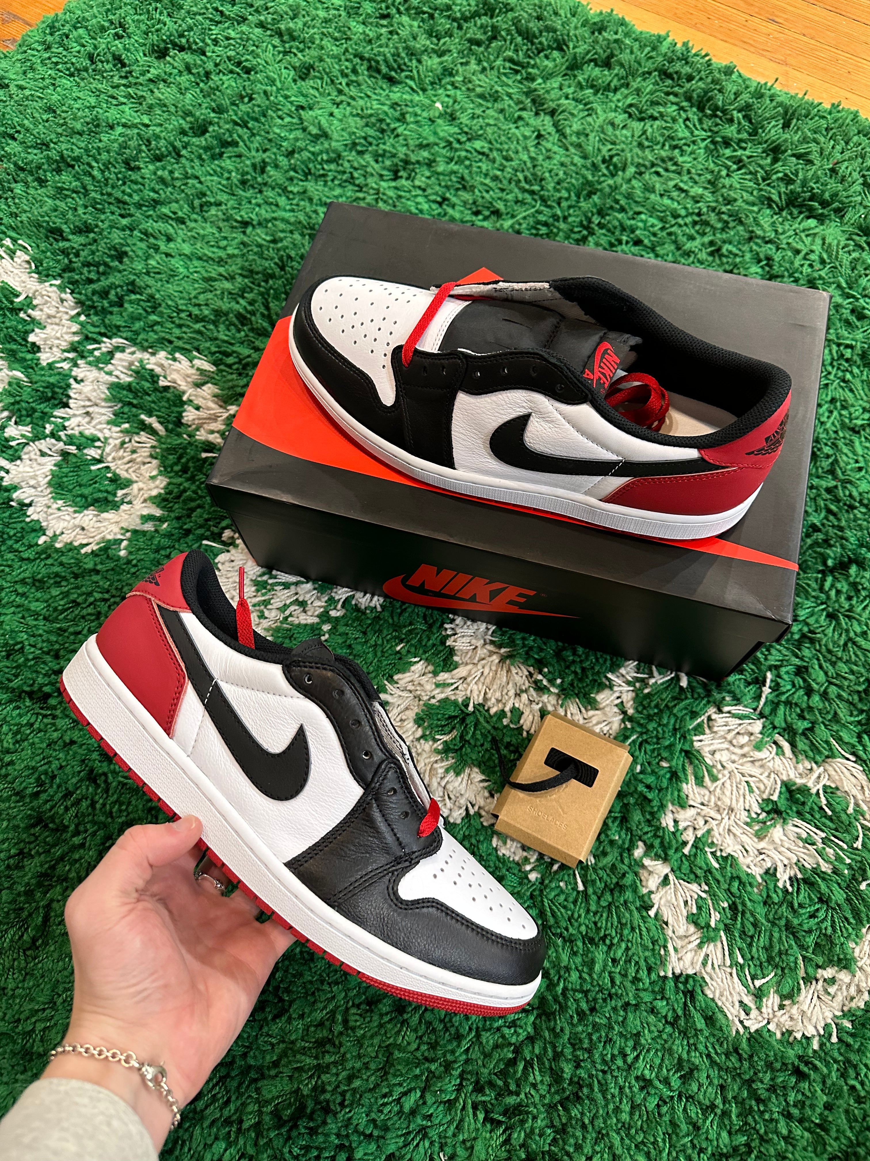 Jordan 1 Low “Black Toe”