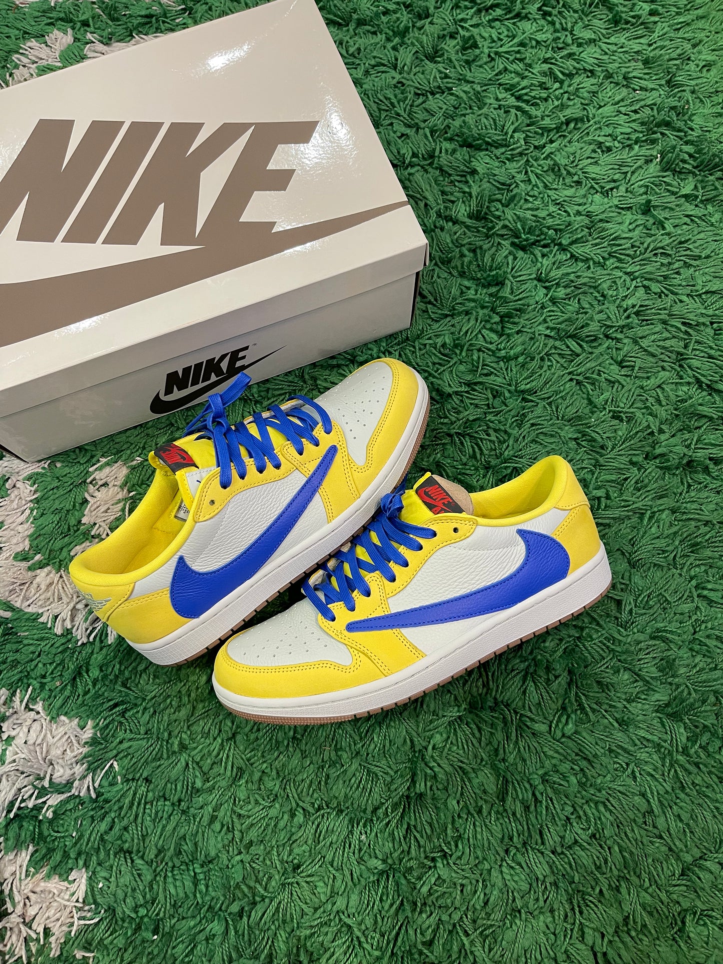 Travis Scott Jordan 1 Low “Canary”