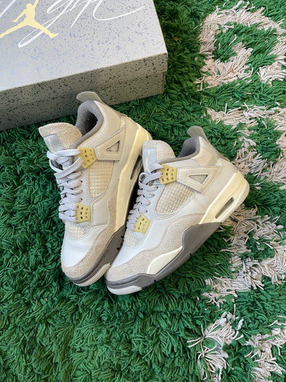Jordan 4 “Photon Dust”