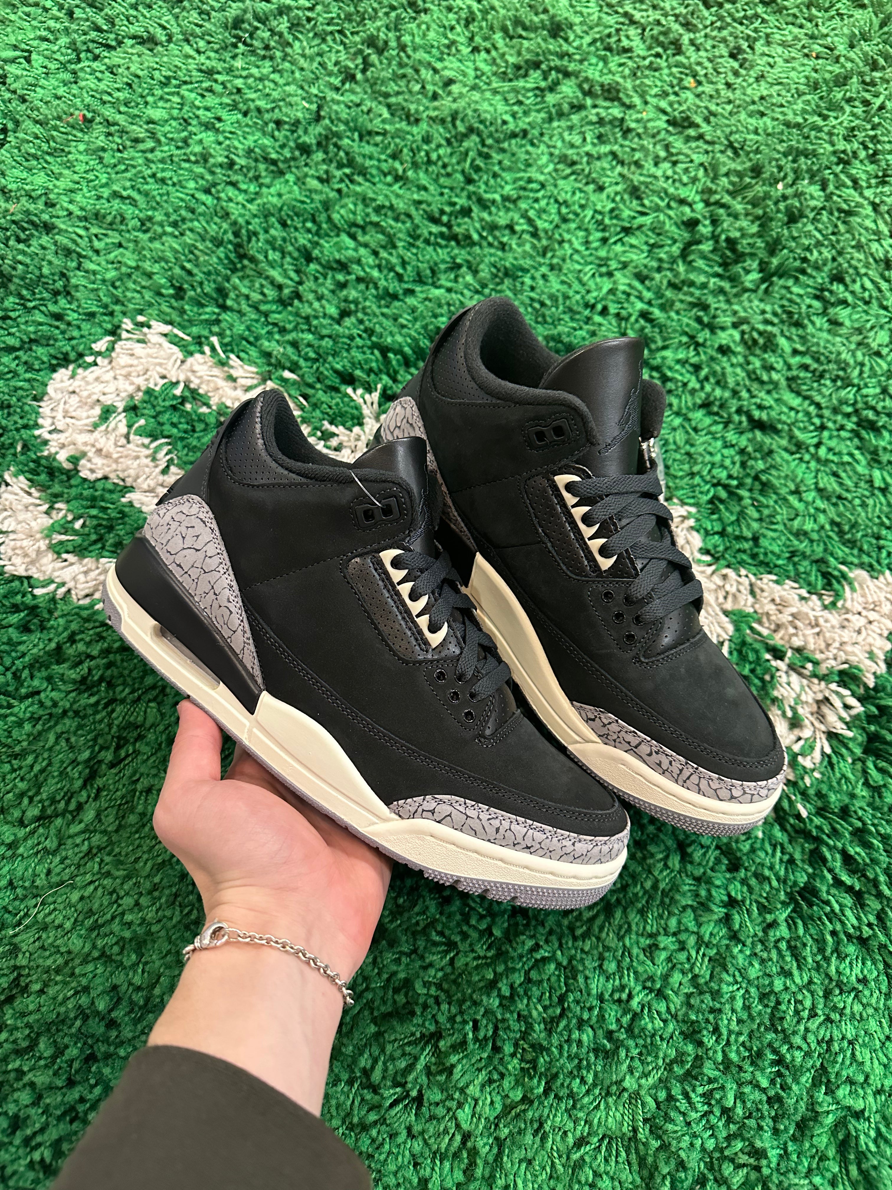 Jordan 3 “Off Noir”