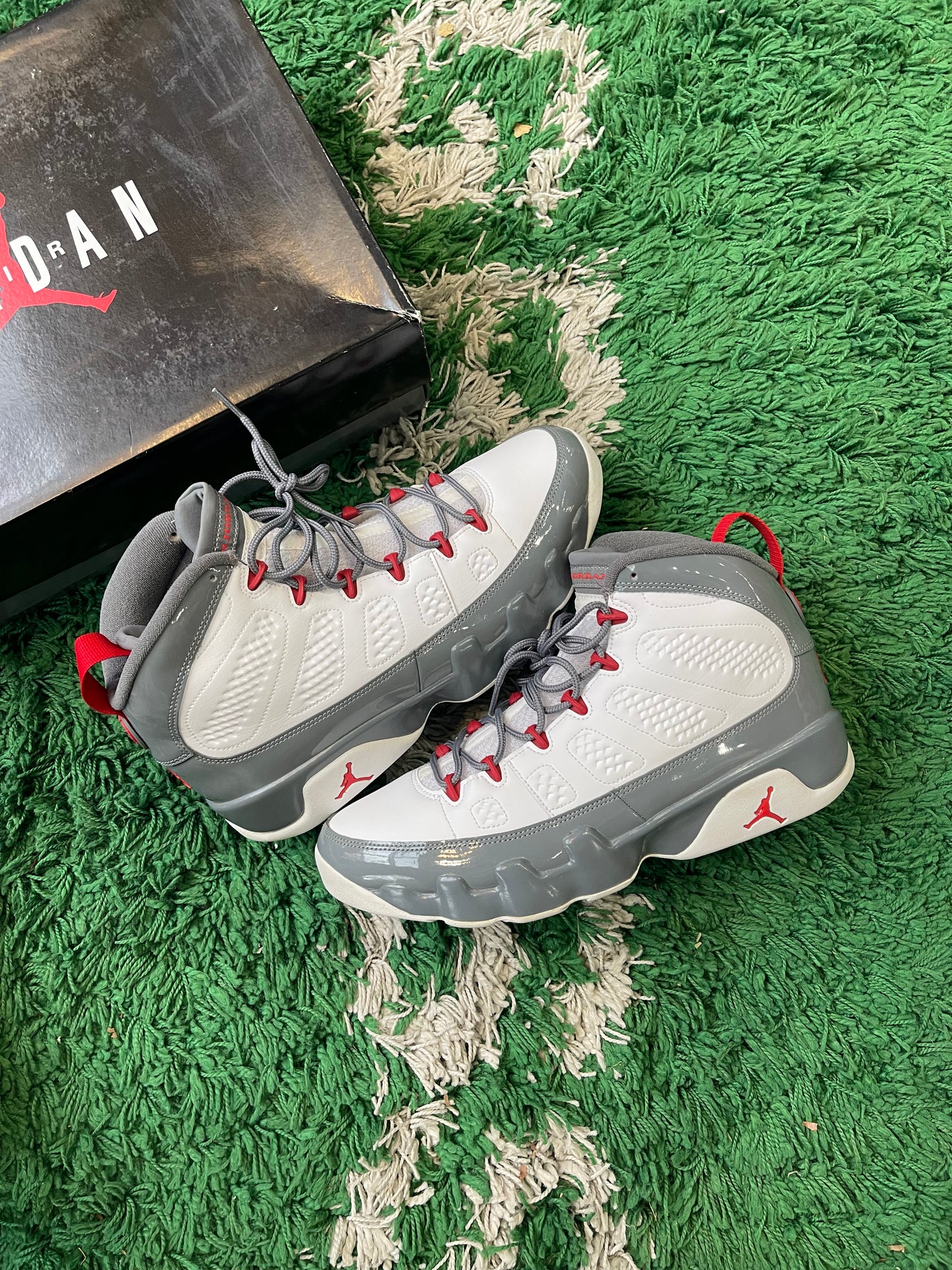 Jordan 9 “Fire Red”