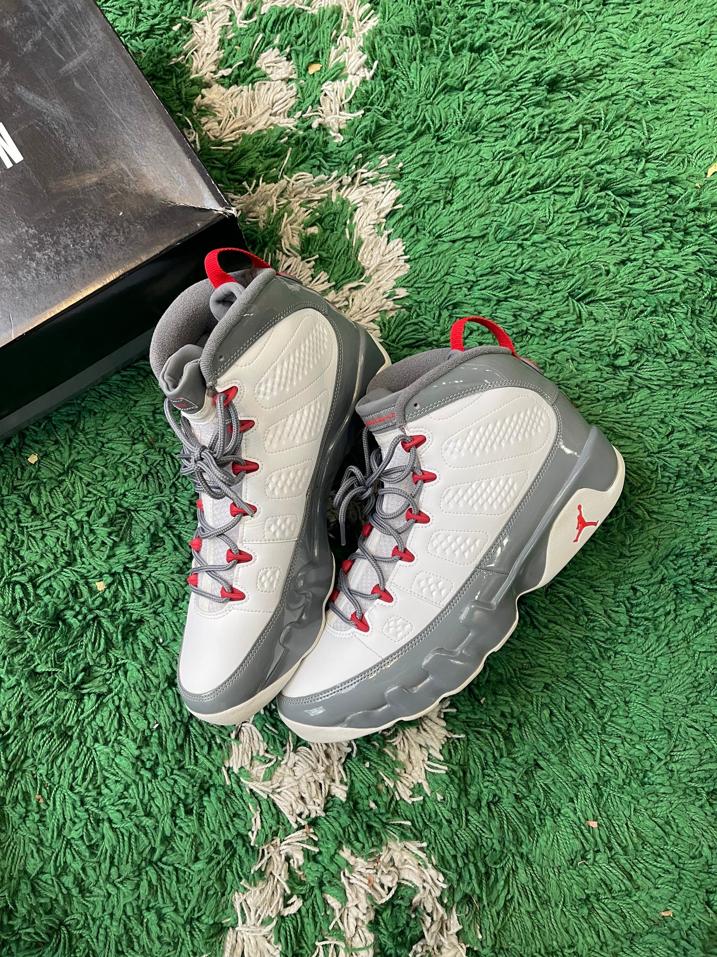 Jordan 9 “Fire Red”