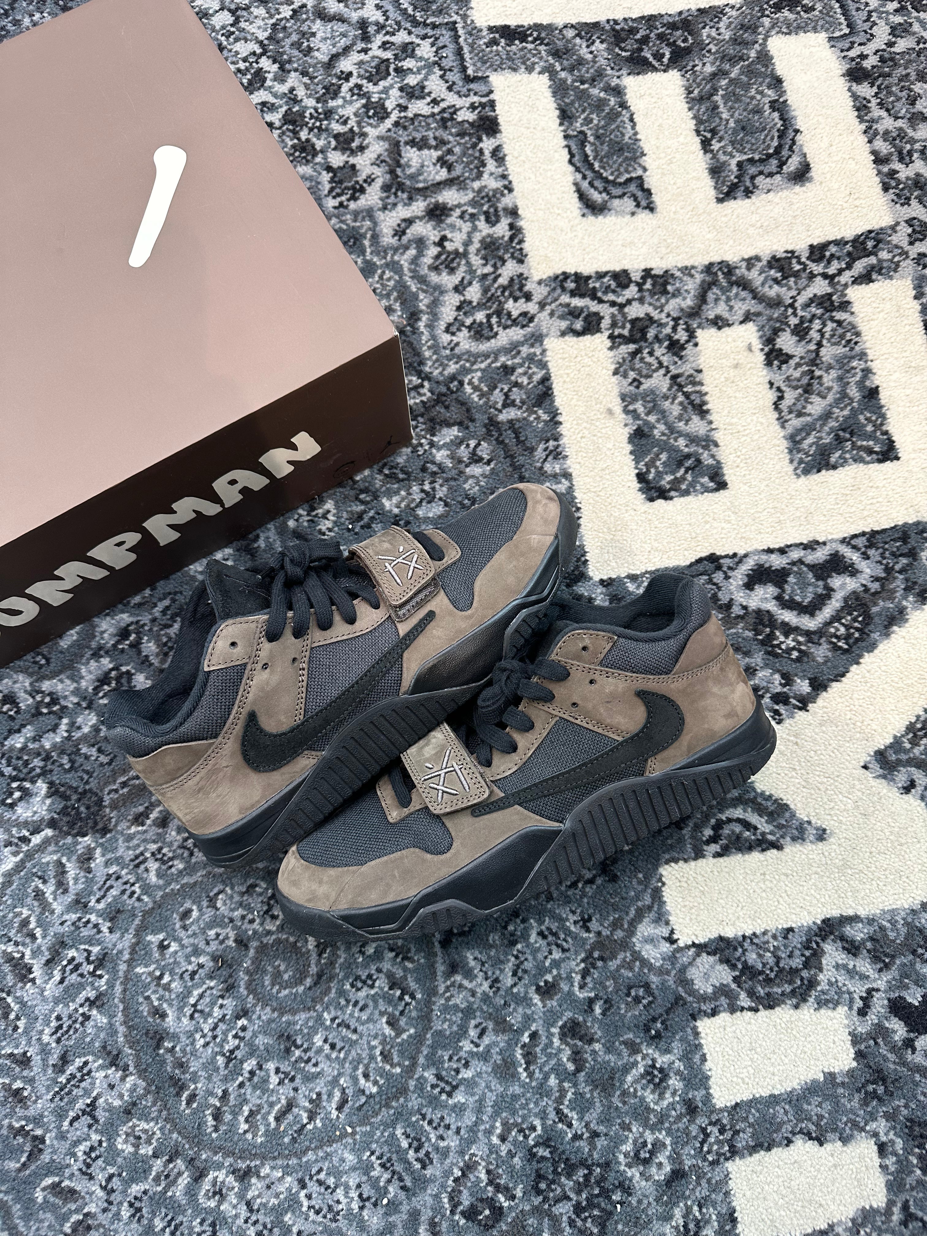 Travis Scott TR Jumpman Jack “Dark mocha”