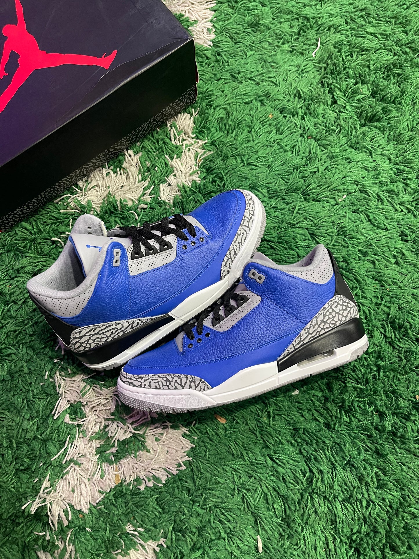 Jordan 3 “Varsity Royal Cement”