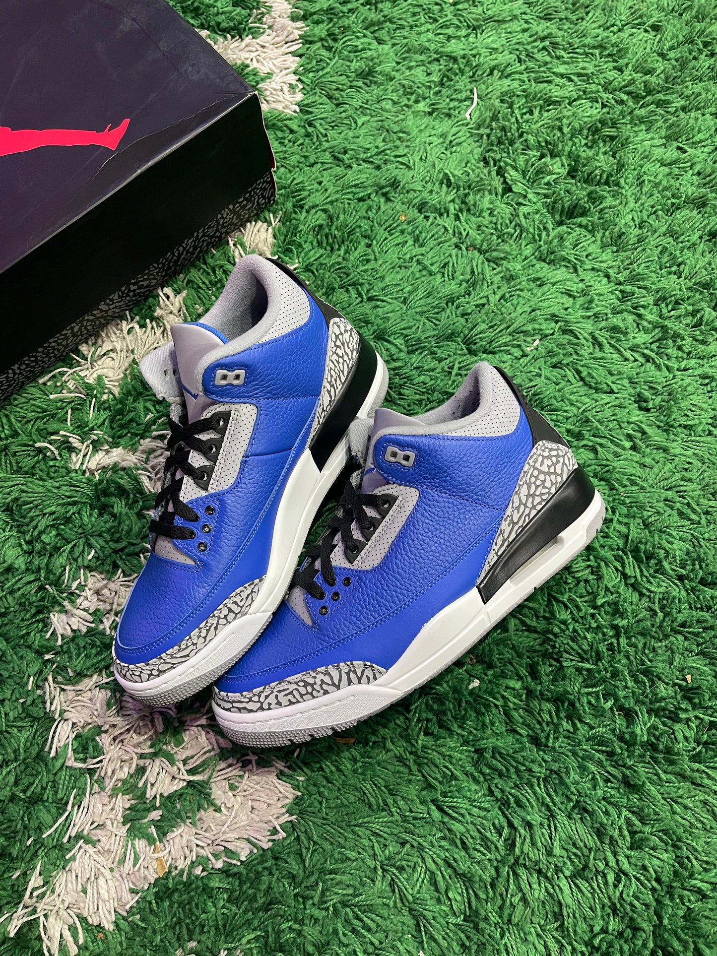Jordan 3 “Varsity Royal Cement”