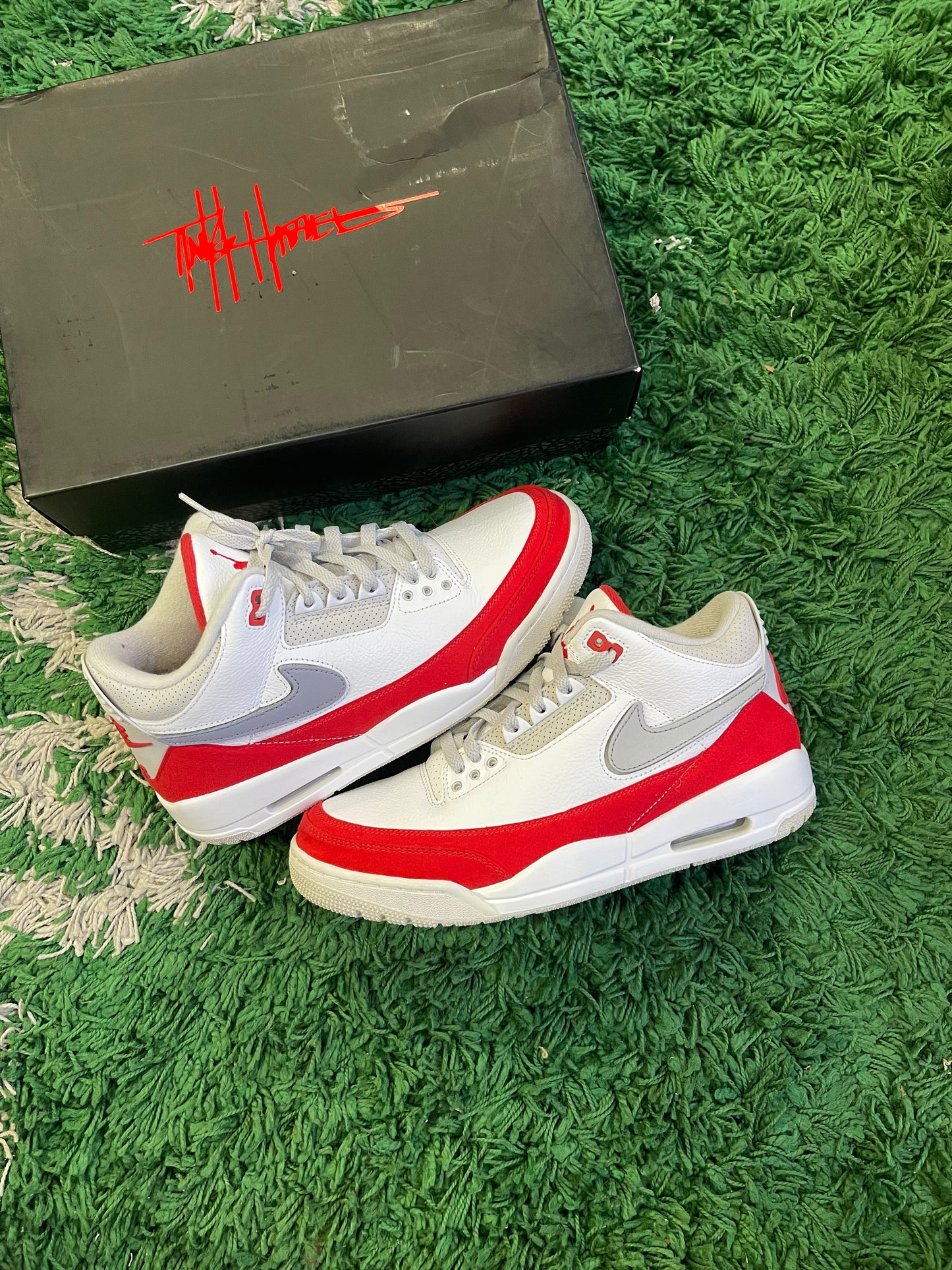 Jordan 3 “Tinker University Red”