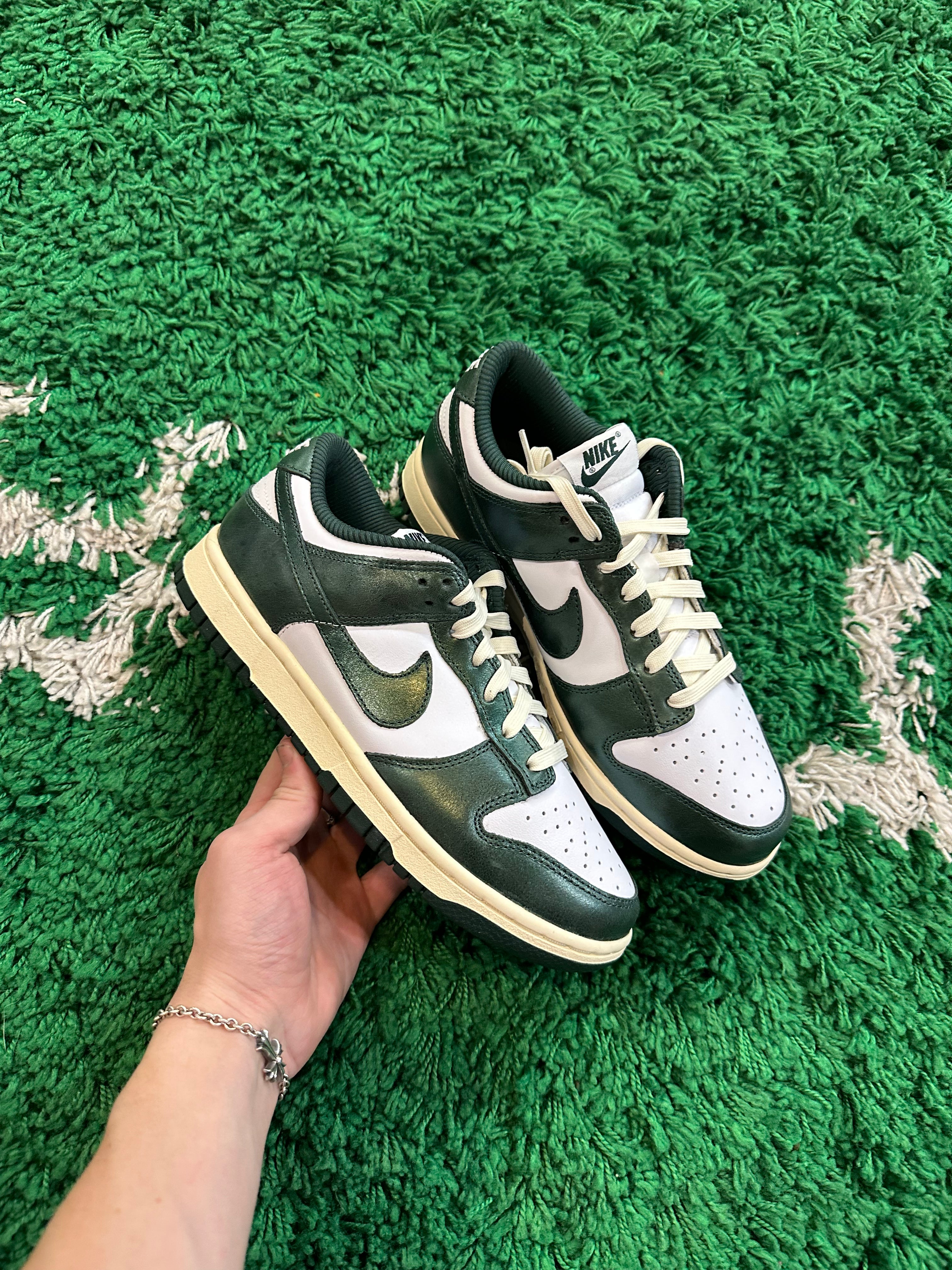 Nike Dunk Low “Vintage Green”