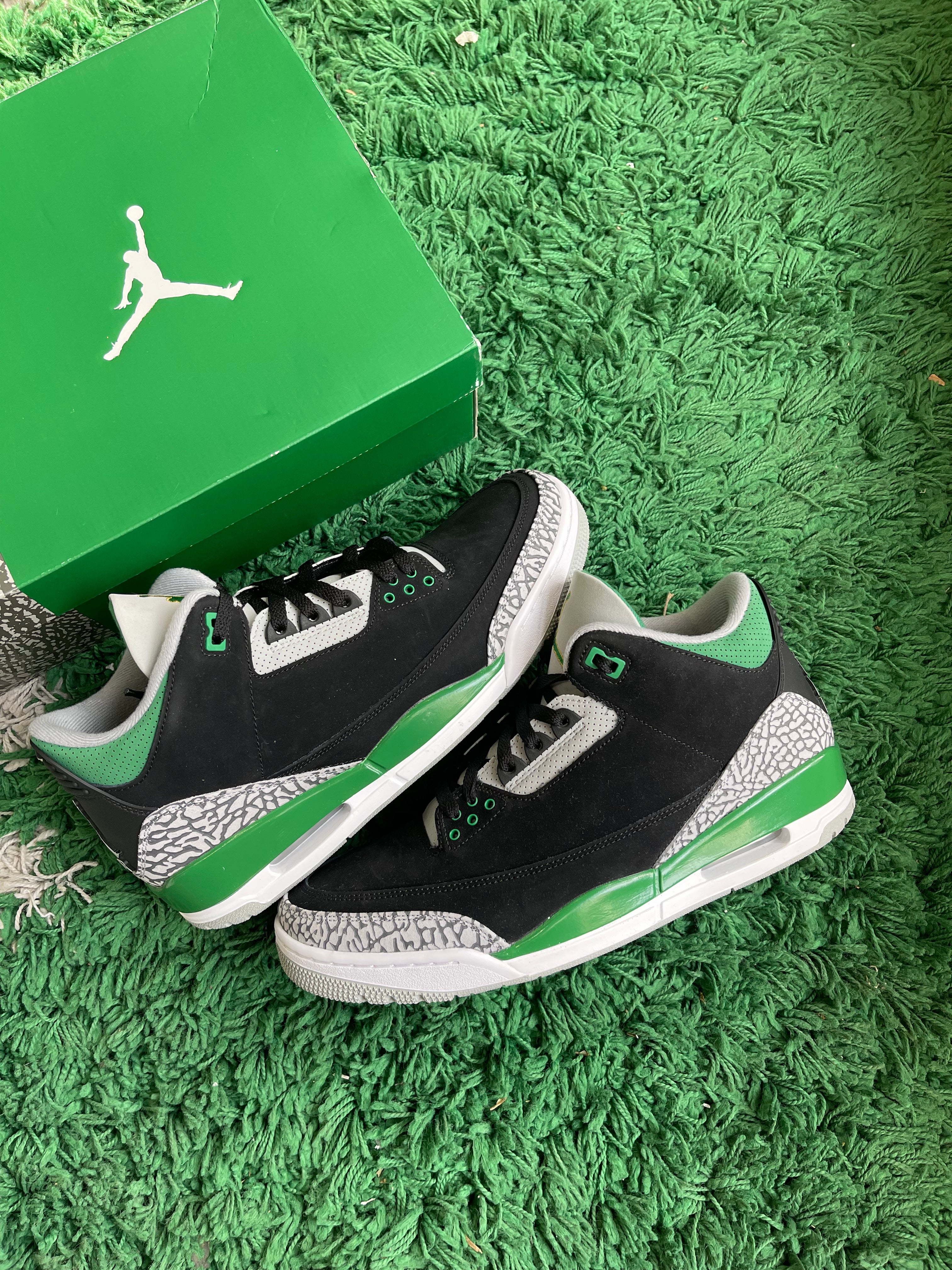 Jordan 3 “Pine Green”