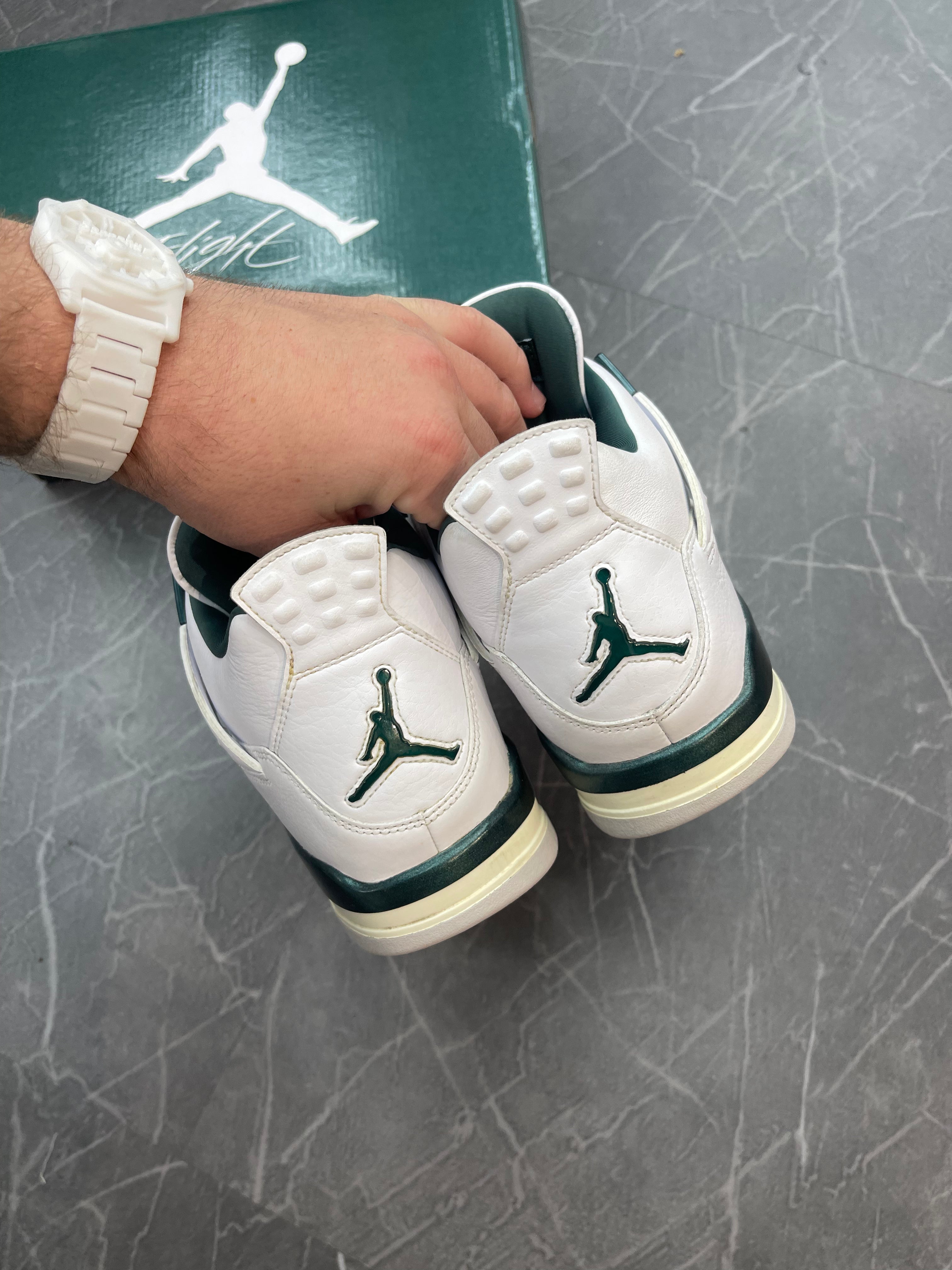Jordan 4 “Oxidized Green”