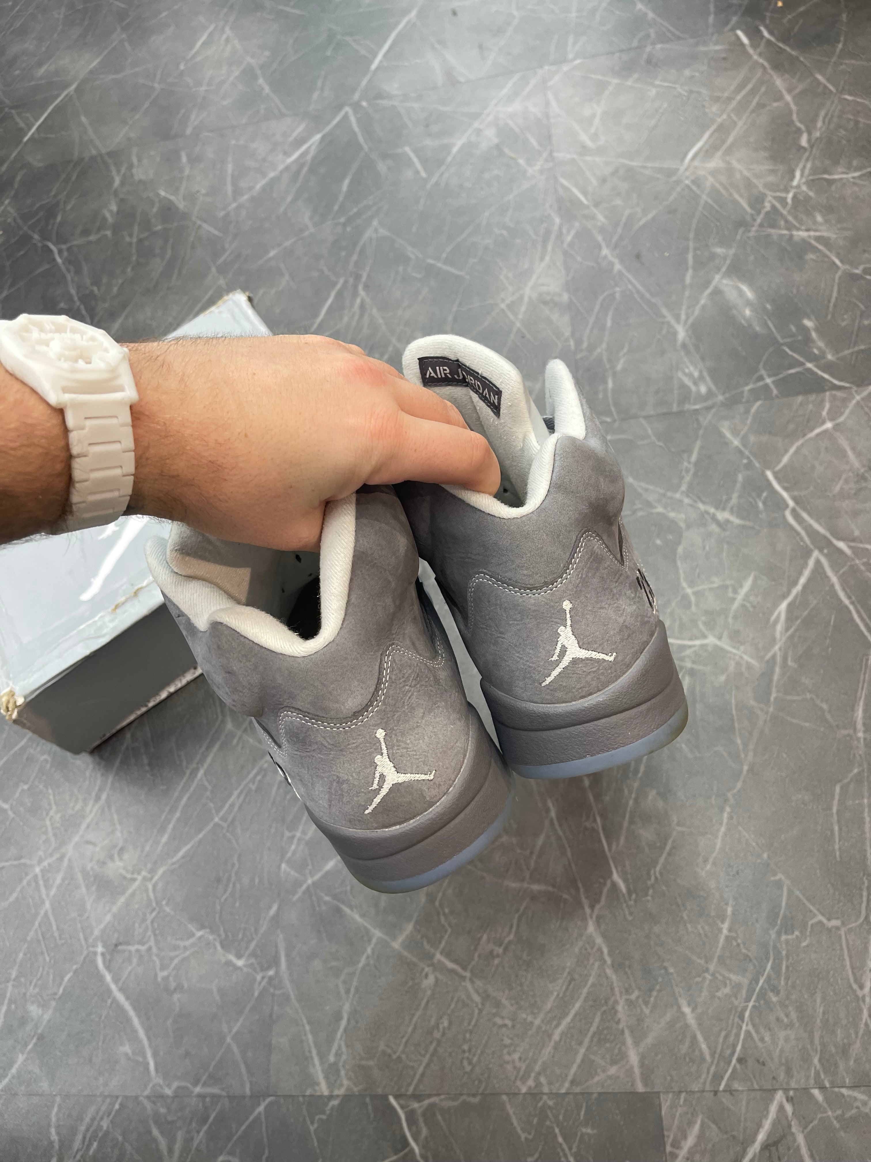 Jordan 5 “Wolf Grey”
