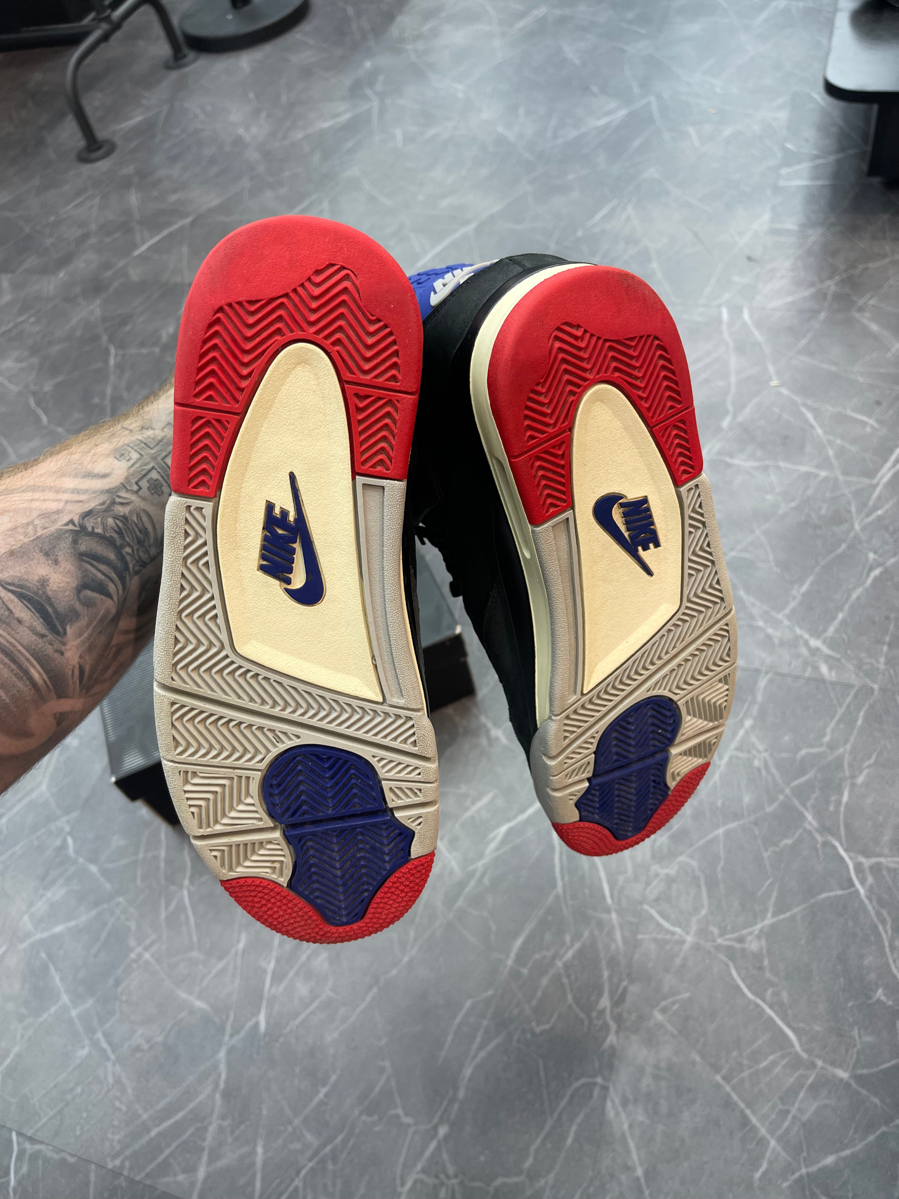 Jordan 4 “Rare Air”