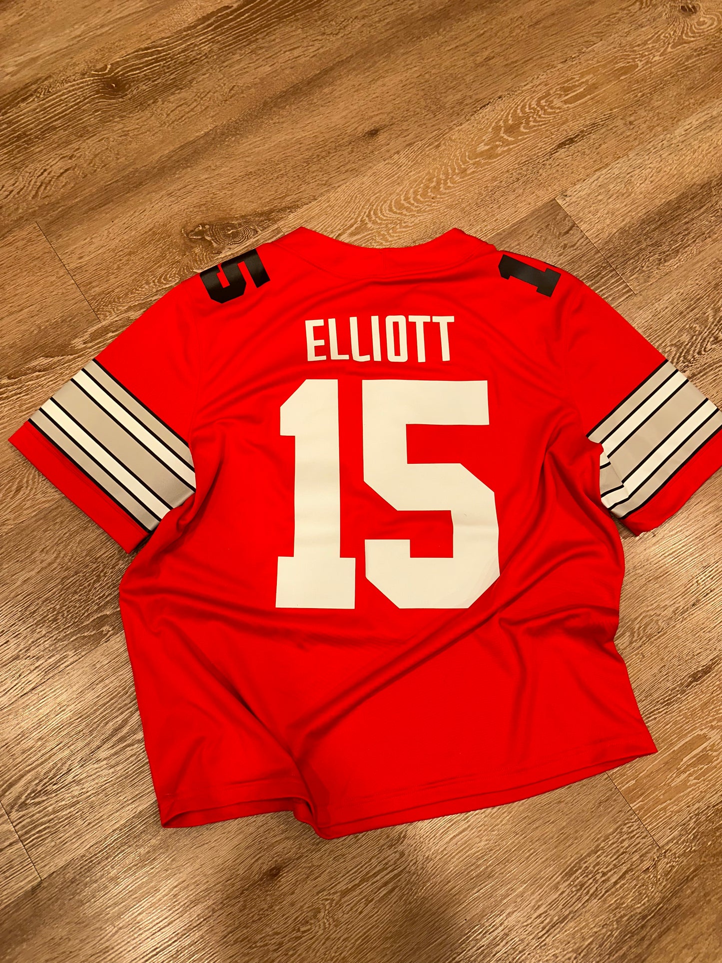 Ohio State Ezekiel Elliott Jersey (XL)