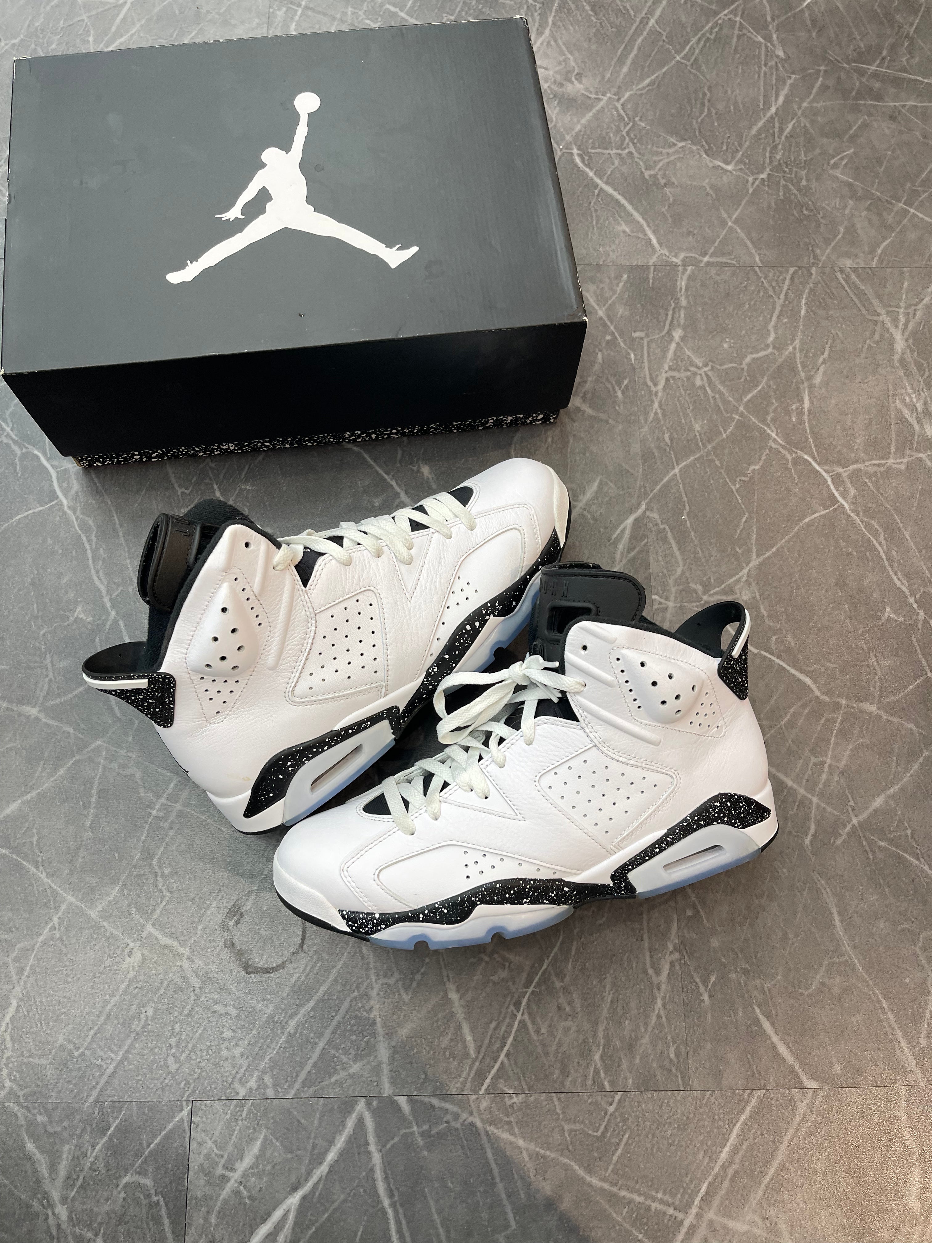 Jordan 6 “Reverse Oreo”