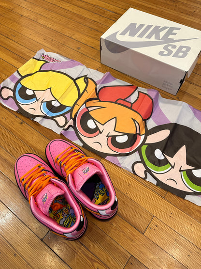 Nike SB Dunk Low x Powerpuff Girls “Blossom”