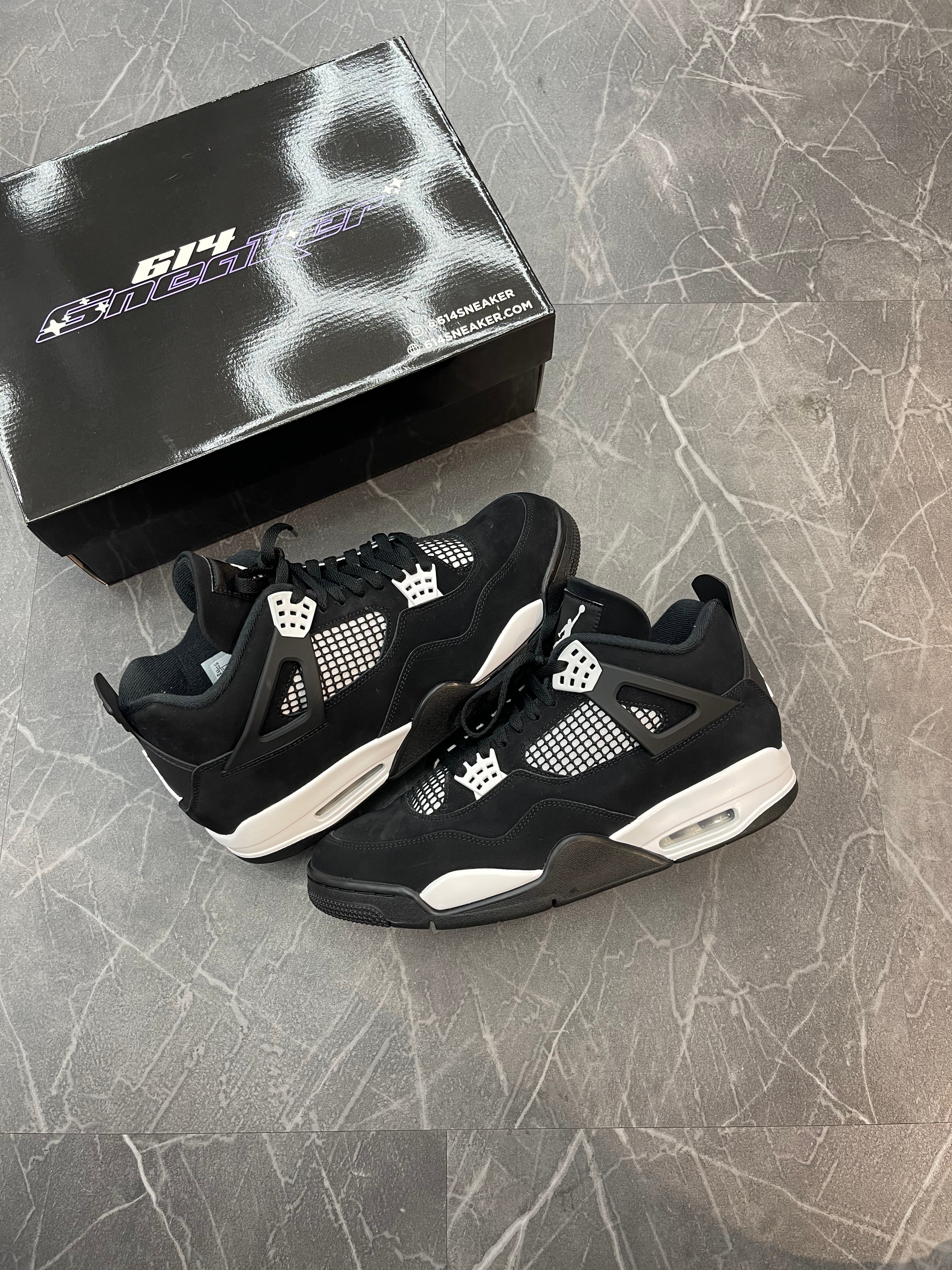 Jordan 4 “White Thunder”