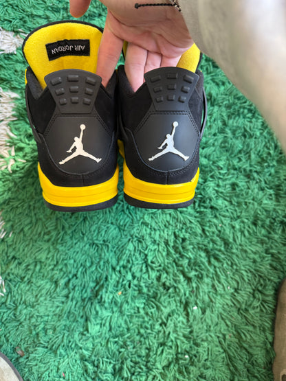 Jordan 4 “Thunder”