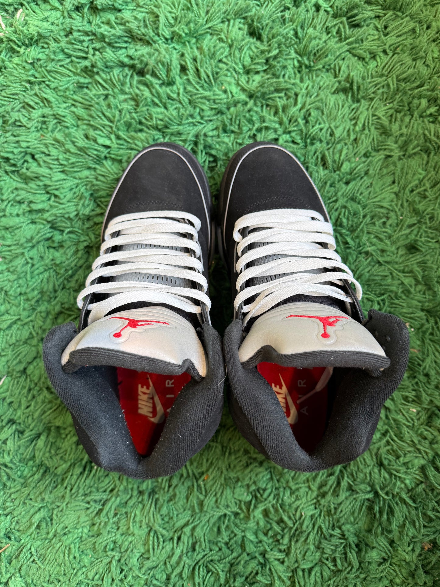 Jordan 5 “Black Metallic Reimagined”