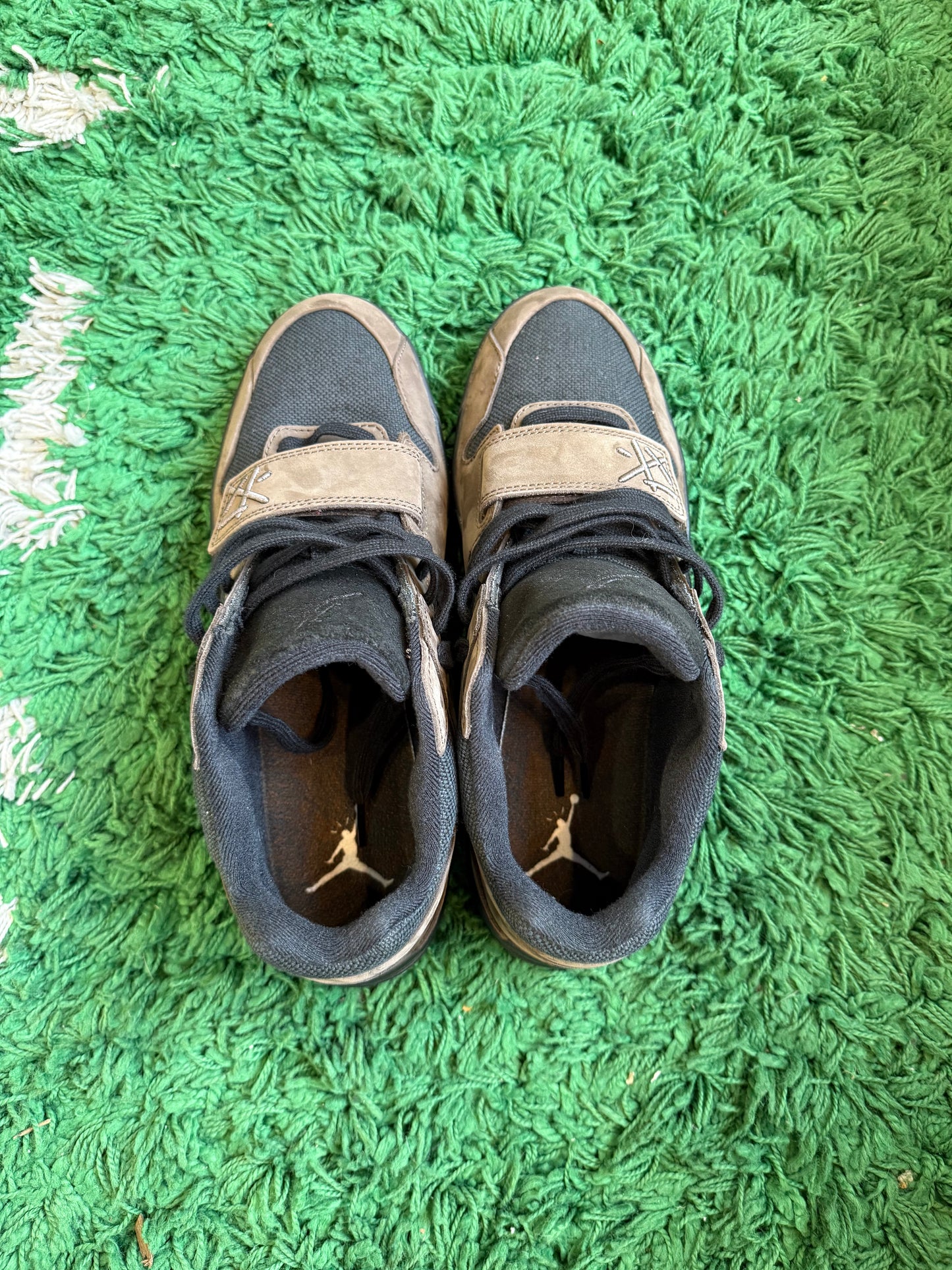 Travis Scott Jumpman Jack TR “Dark Mocha”