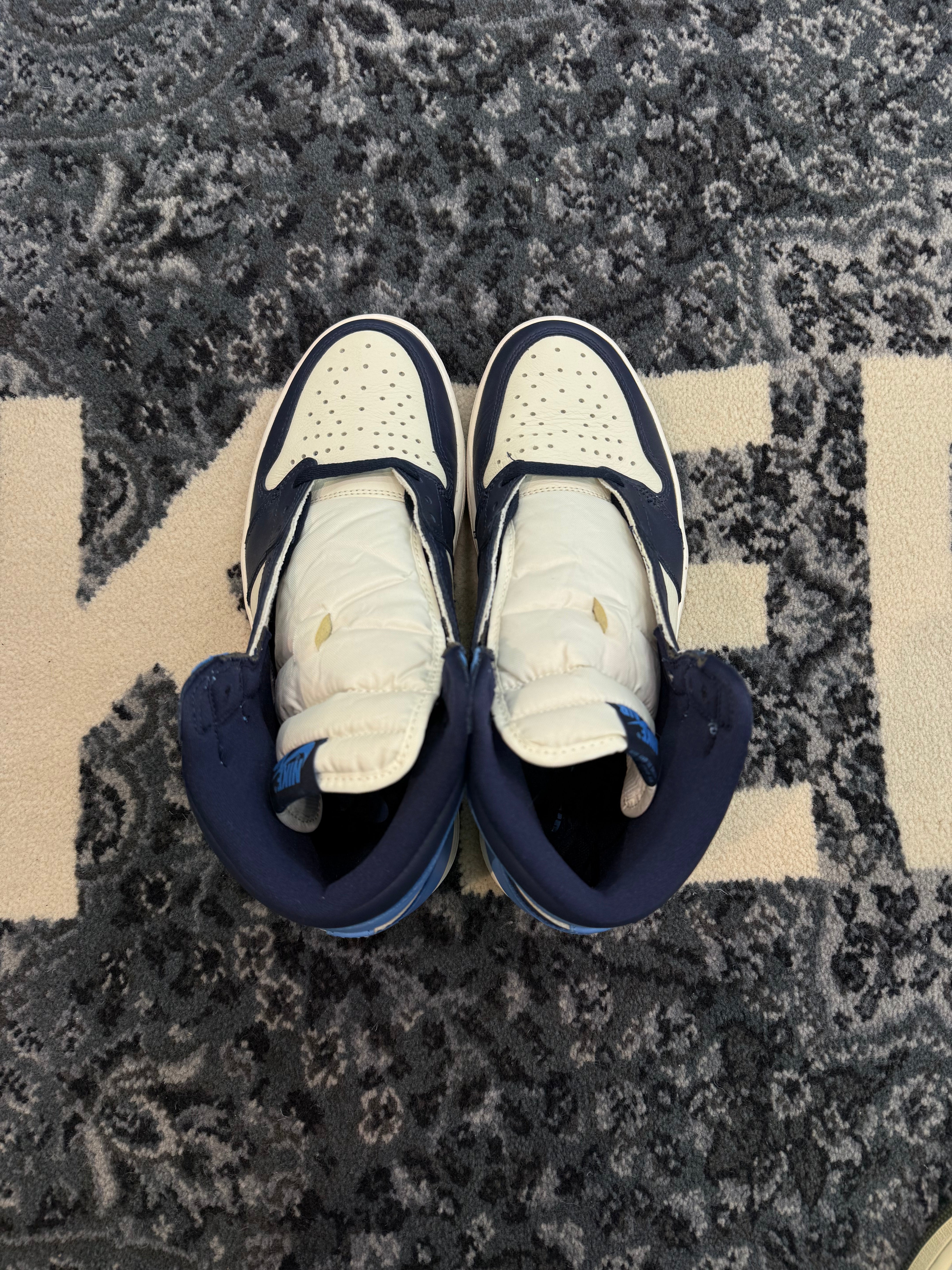 Jordan 1 High “Obsidian”