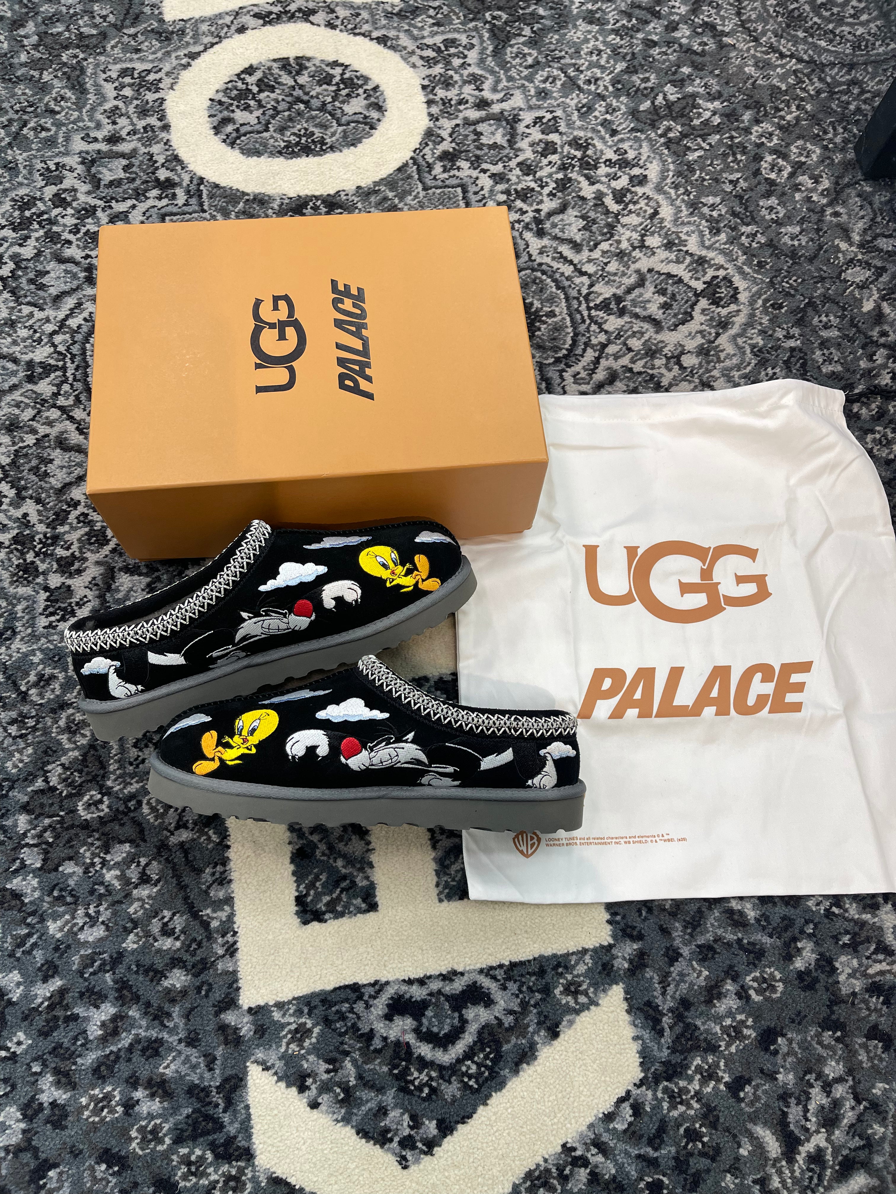 UGG Tasman Palace x Looney Tunes “Black”