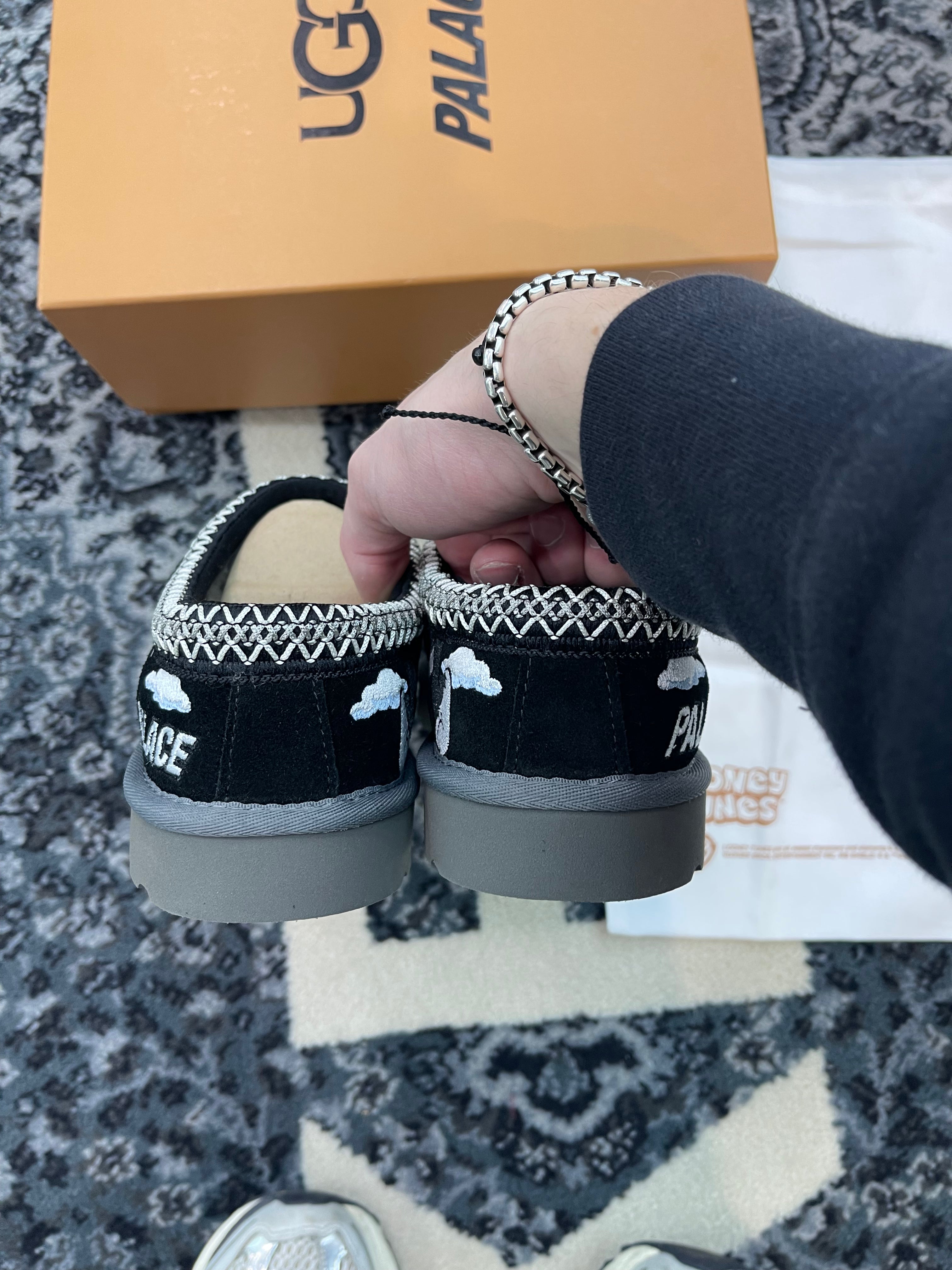 UGG Tasman Palace x Looney Tunes “Black”