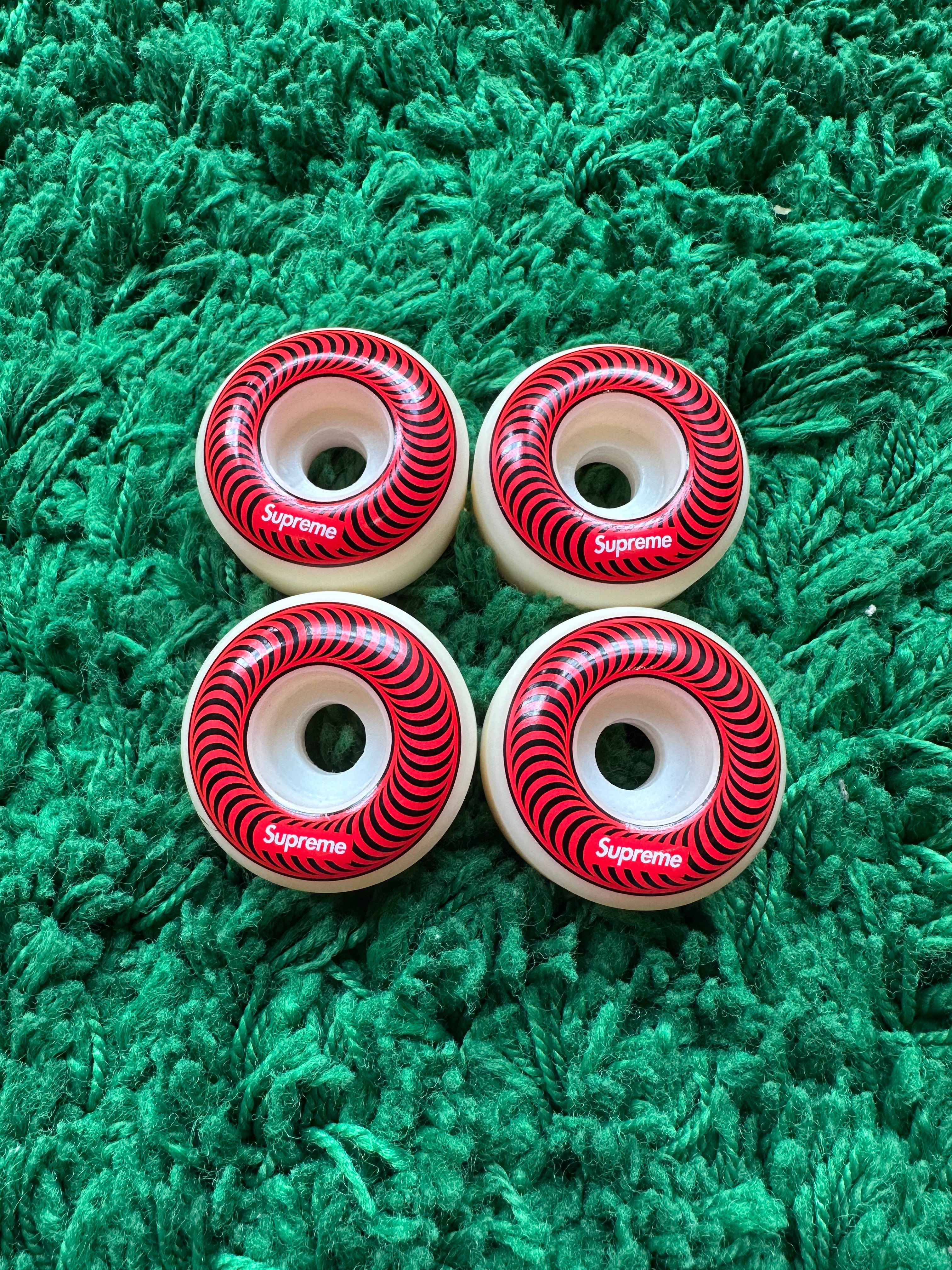 Supreme Spitfire “Wheels”