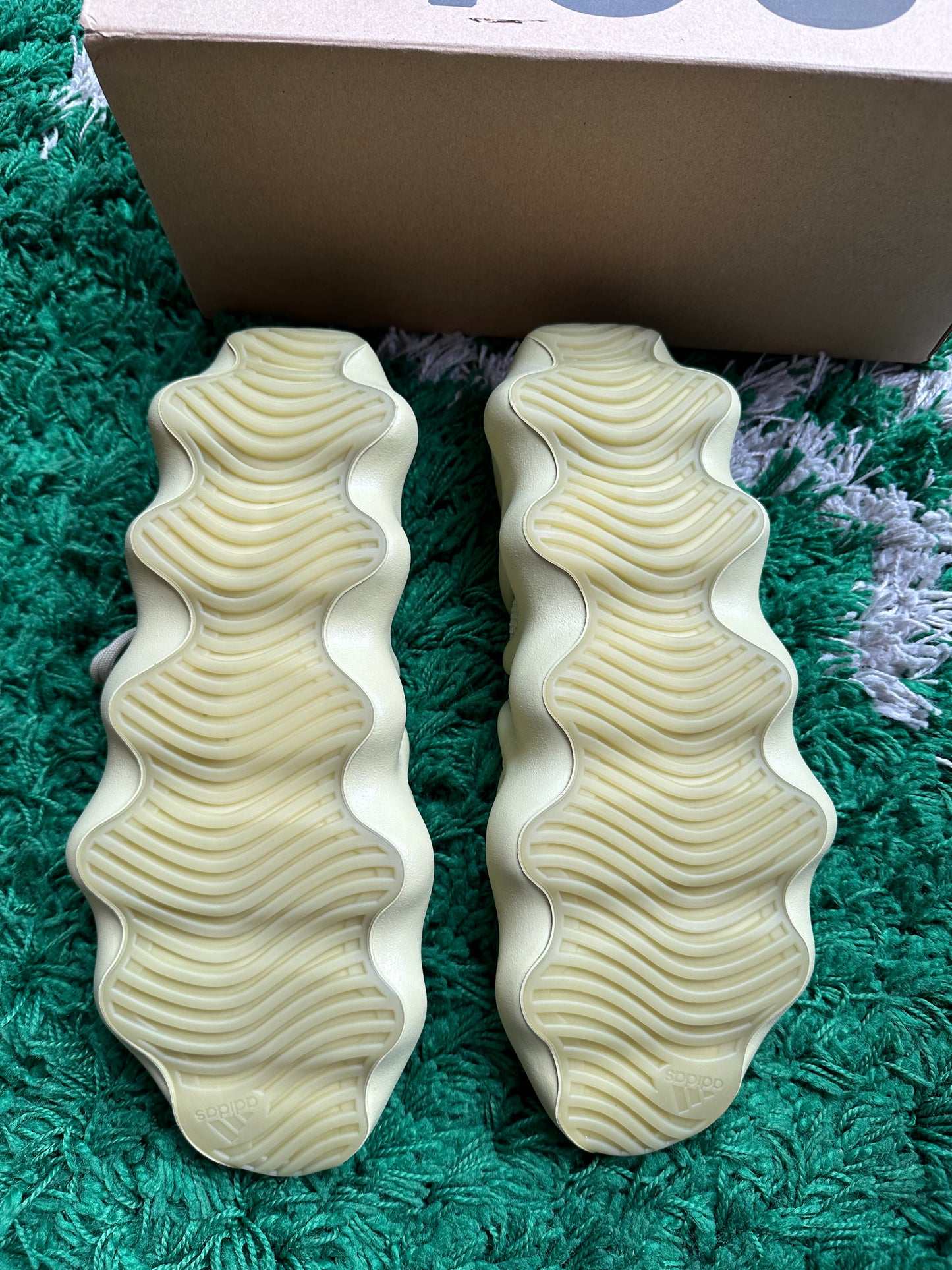 Yeezy 450 “Resin”