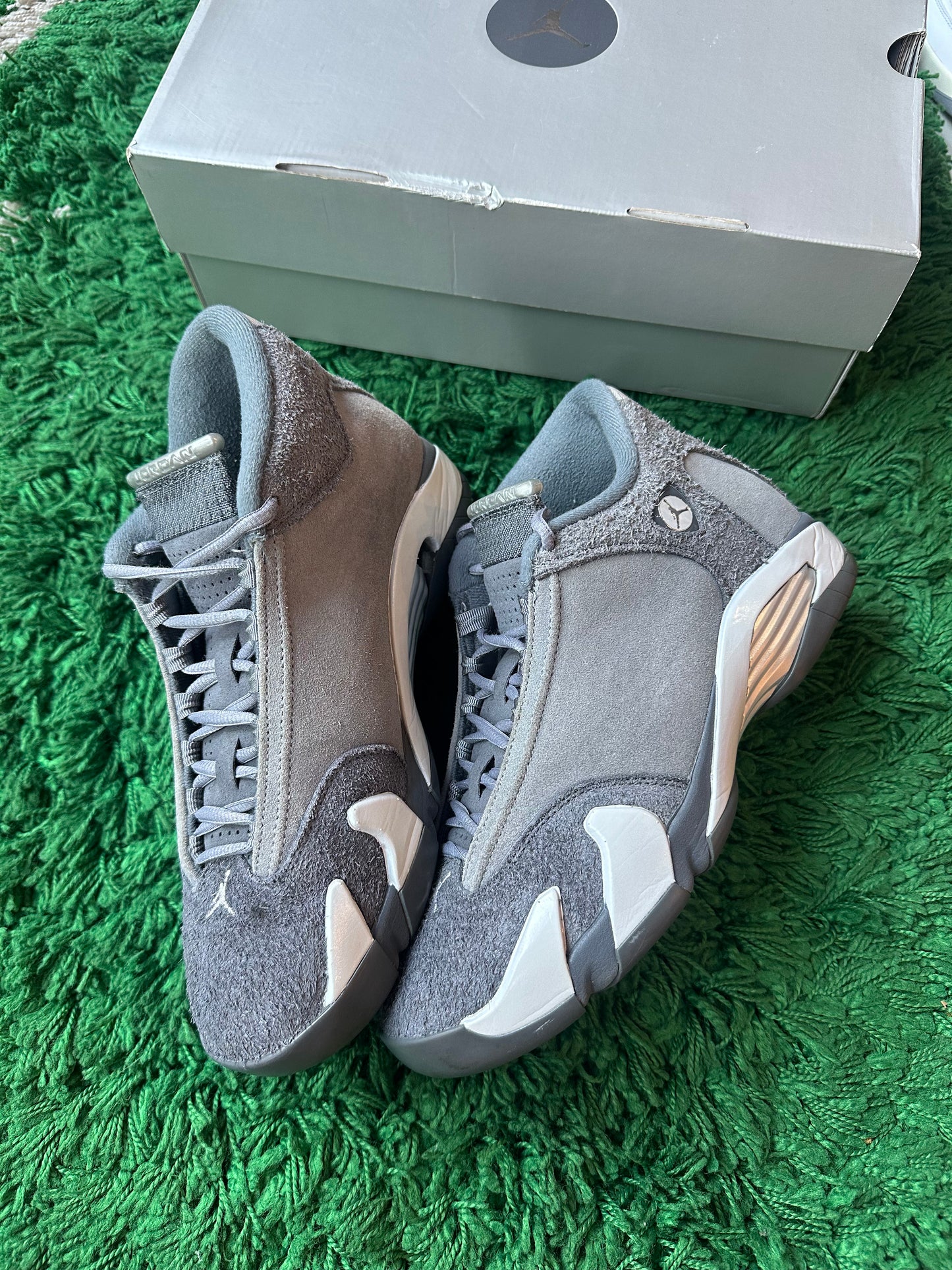 Jordan 14 “Flint Grey”