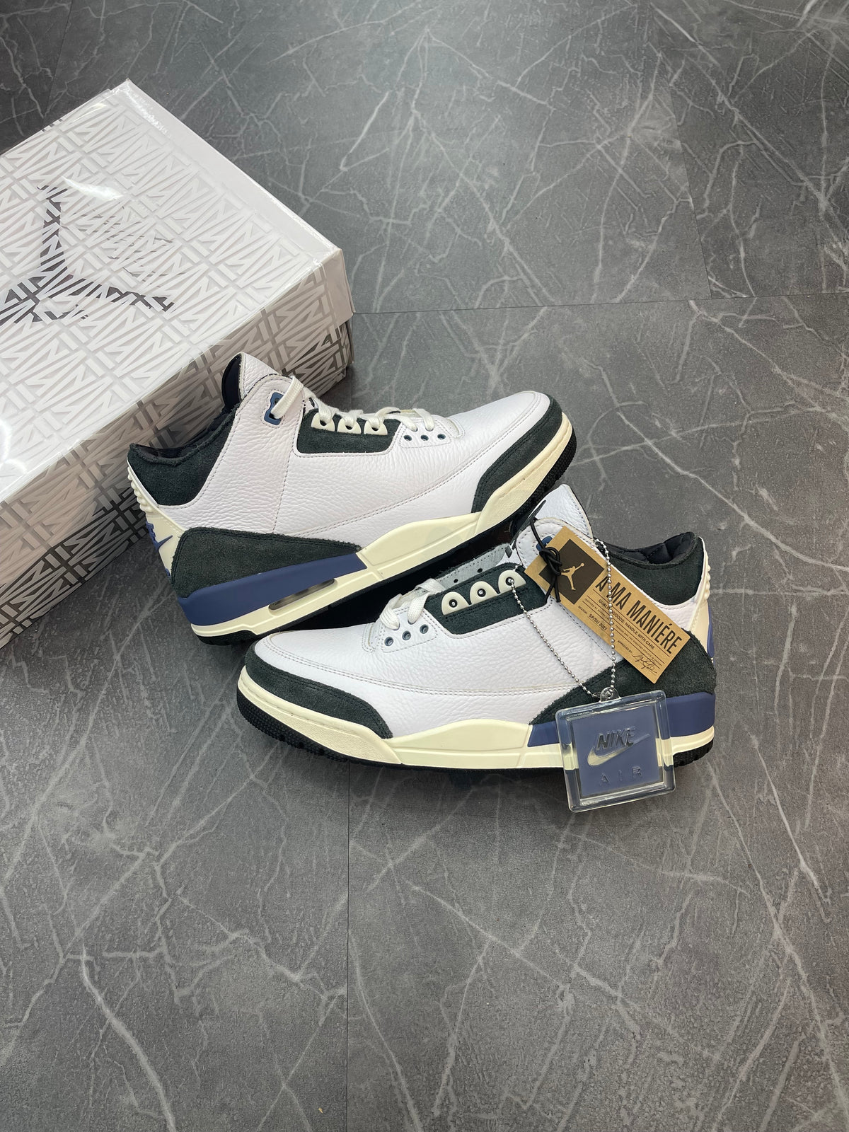 Jordan 3 Retro OG SP A Ma Maniére Diffused Blue Diffused Blue