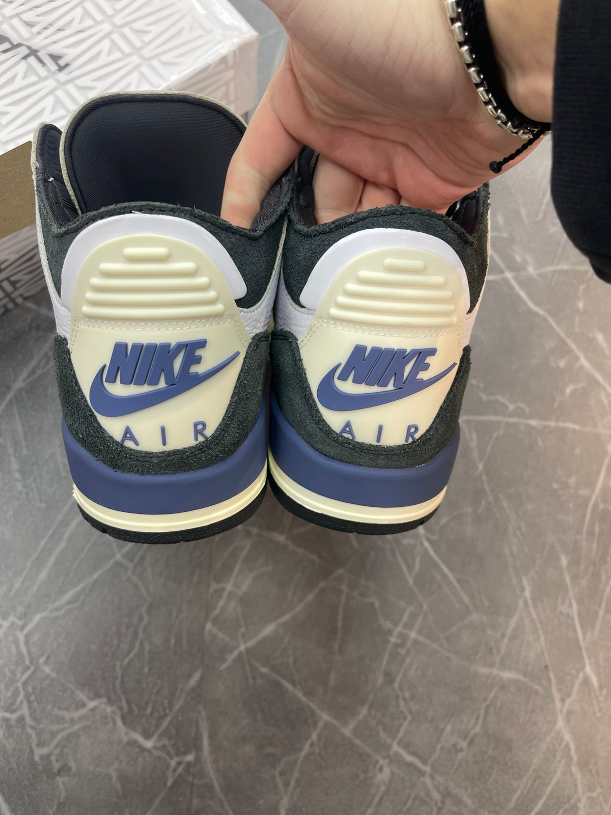 Jordan 3 Retro OG SP A Ma Maniére Diffused Blue Diffused Blue