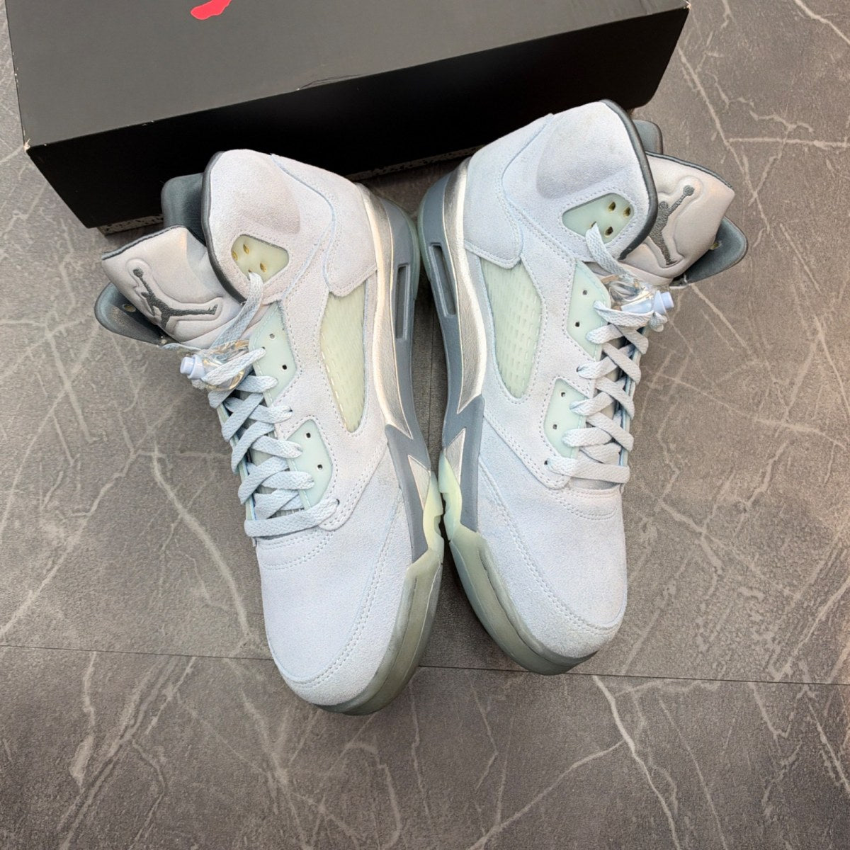 Jordan 5 Retro Bluebird (Women's) - Image 2