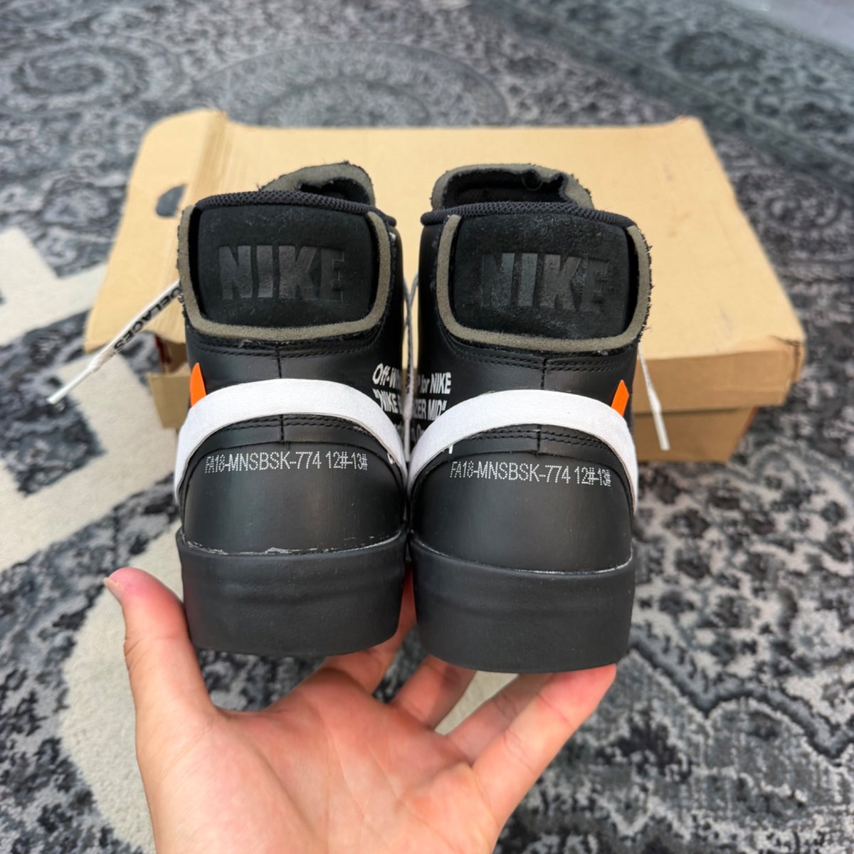 Nike Blazer Mid Off-White Grim Reaper - tag