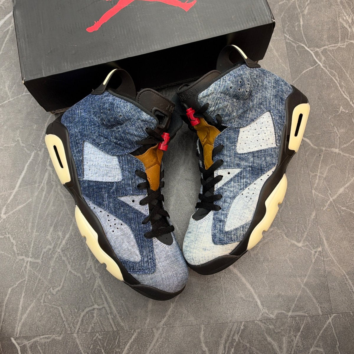 Jordan 6 Retro Washed Denim (Size 10.5) (VNDS)