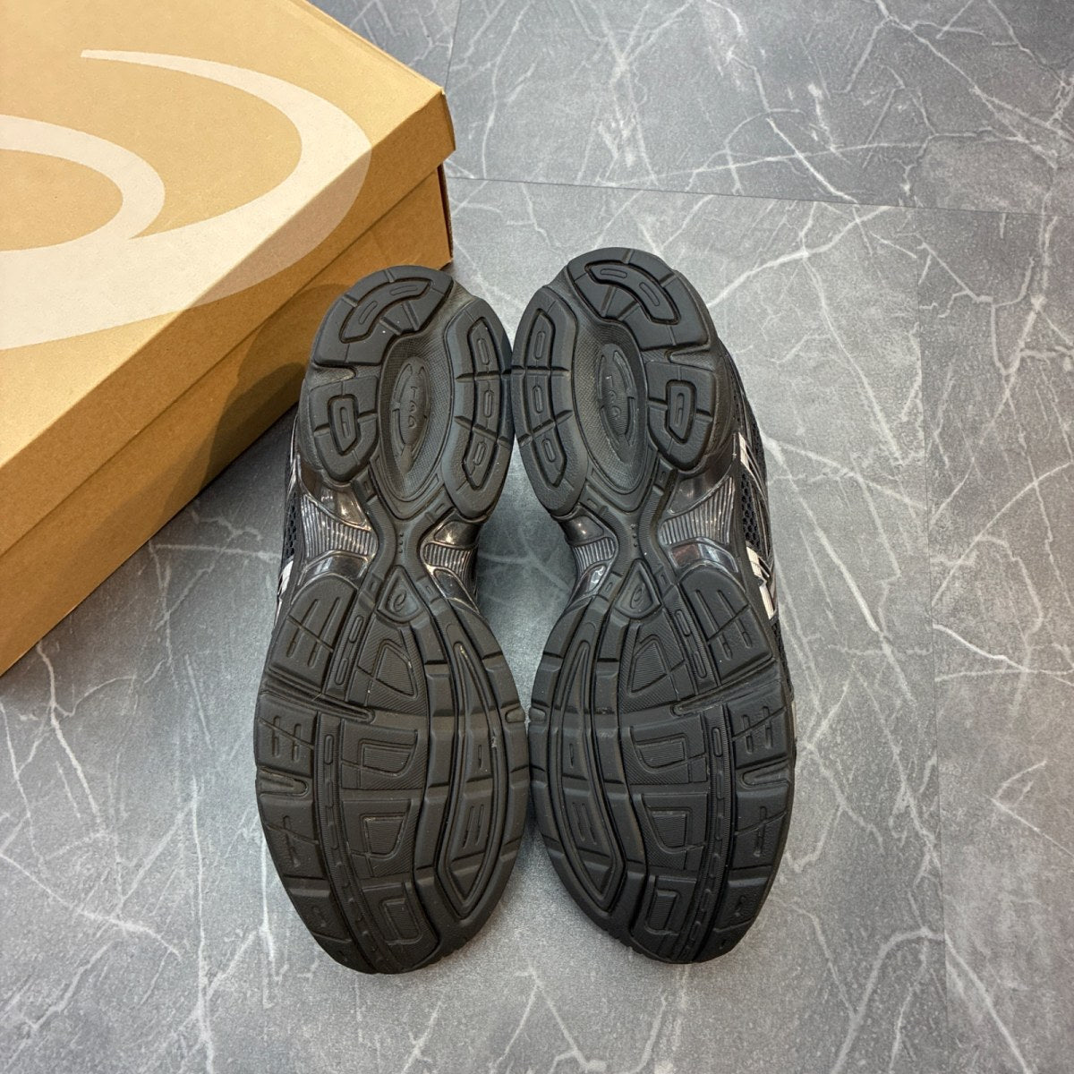 ASICS Gel-1130 Black Pure Silver - Image 5