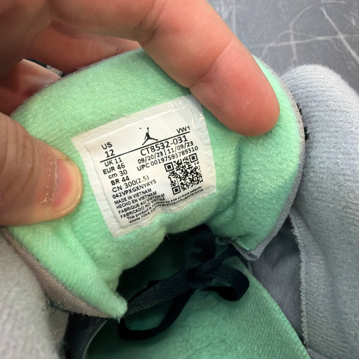 Jordan 3 Retro Green Glow - Image 4