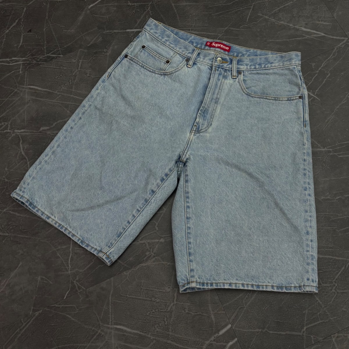 Supreme Baggy Denim Short Washed Indigo (Size 32) (Lightly Worn)