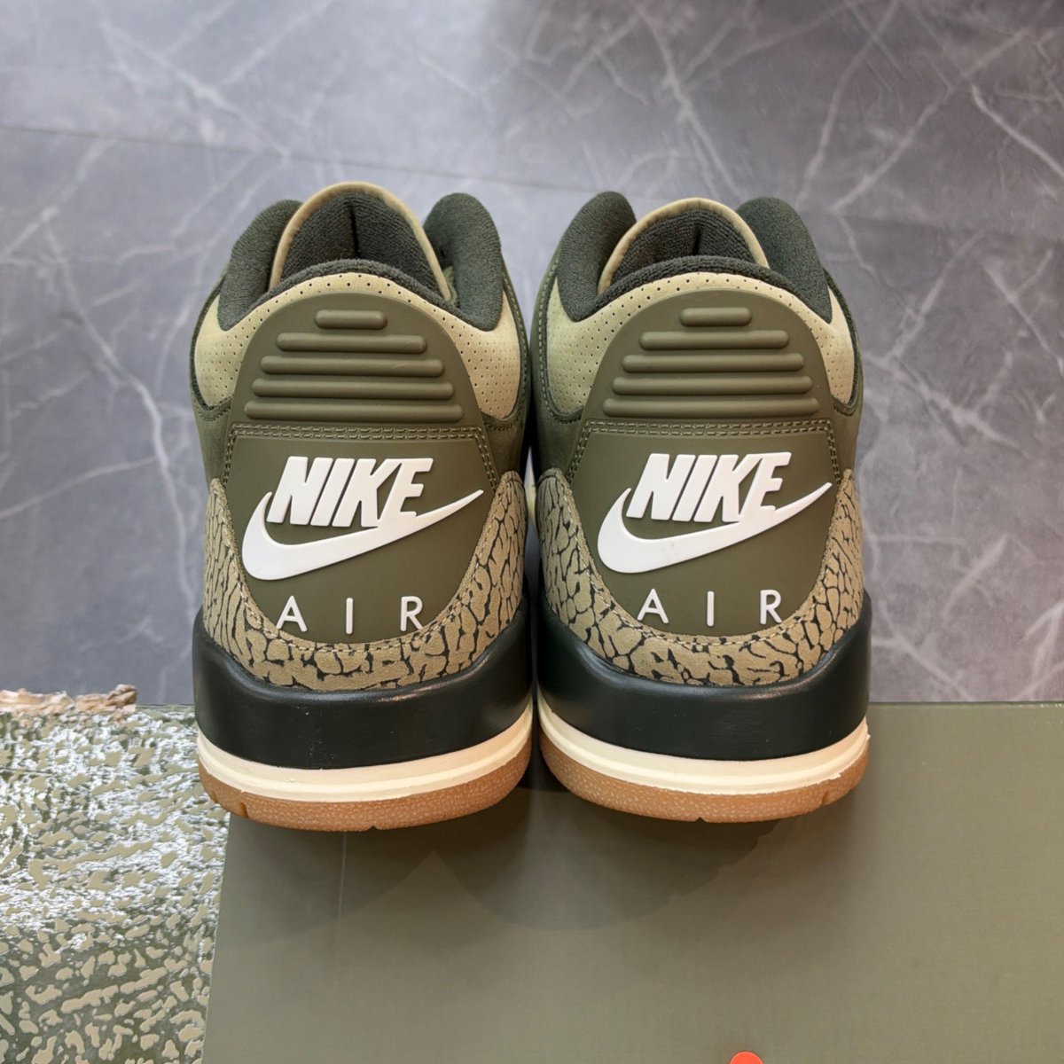 Jordan 3 Retro Family Affair (Size 12.5) (Lightly Worn)