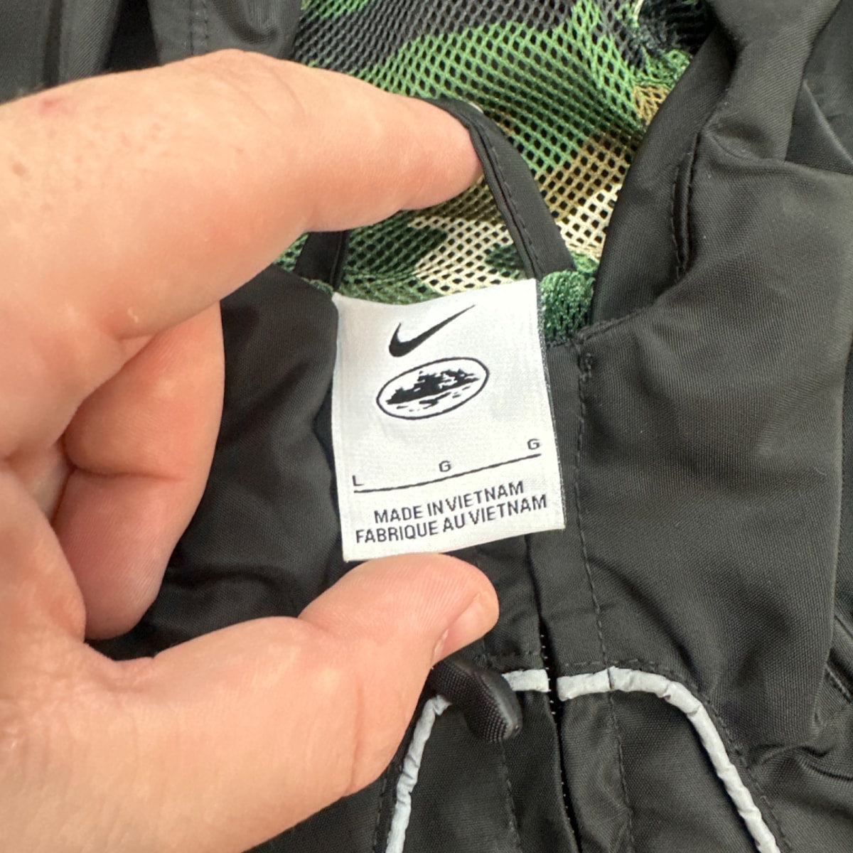 Corteiz x Nike NRG Onyx Track Jacket Black - Image 2
