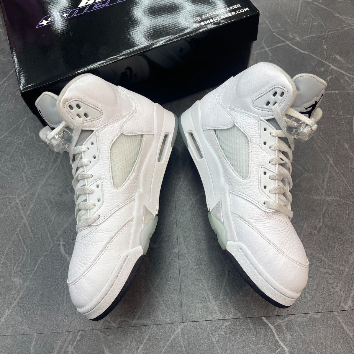 Jordan 5 Retro Metallic White (2015) - Image 3